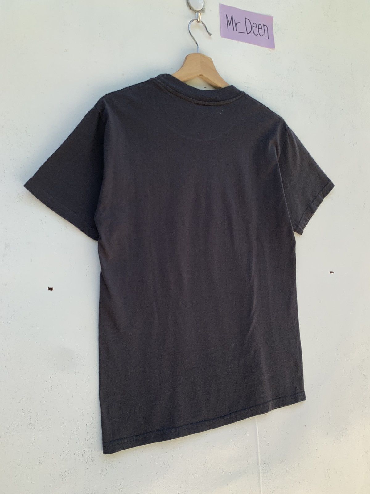 Nirvana Vintage Early 2000s Nirvana Spellout Smiley Face T-shirt Size US S / EU 44-46 / 1 - 15 Thumbnail