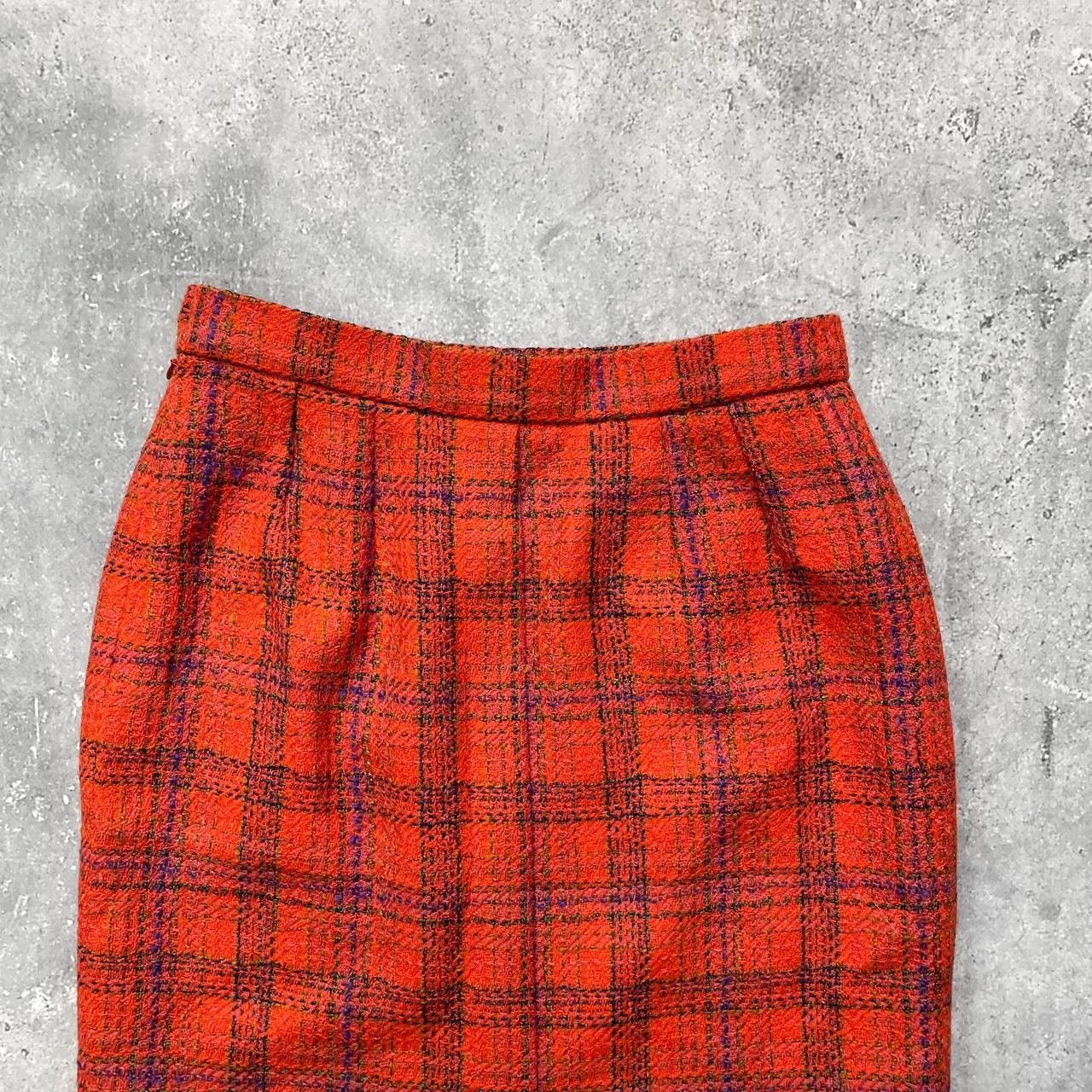Yves Saint Laurent Vintage 80s Yves Saint Laurent Plaid Pencil Skirt Women’s 40 Size 30" / US 8 / IT 44 - 13 Thumbnail