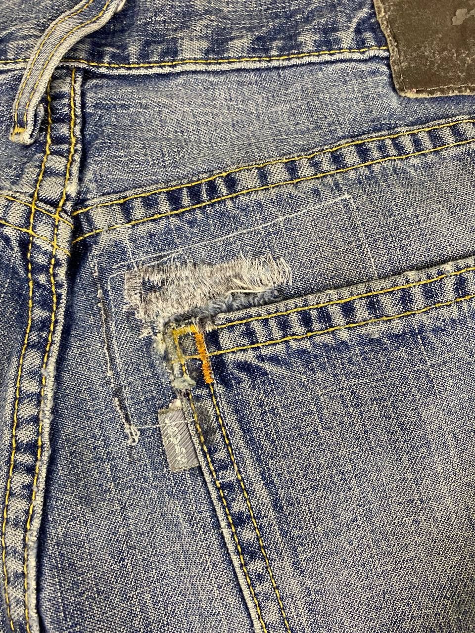 Levi's vintage levis silvertab baggy distressed denim Size US 36 / EU 52 - 4 Thumbnail