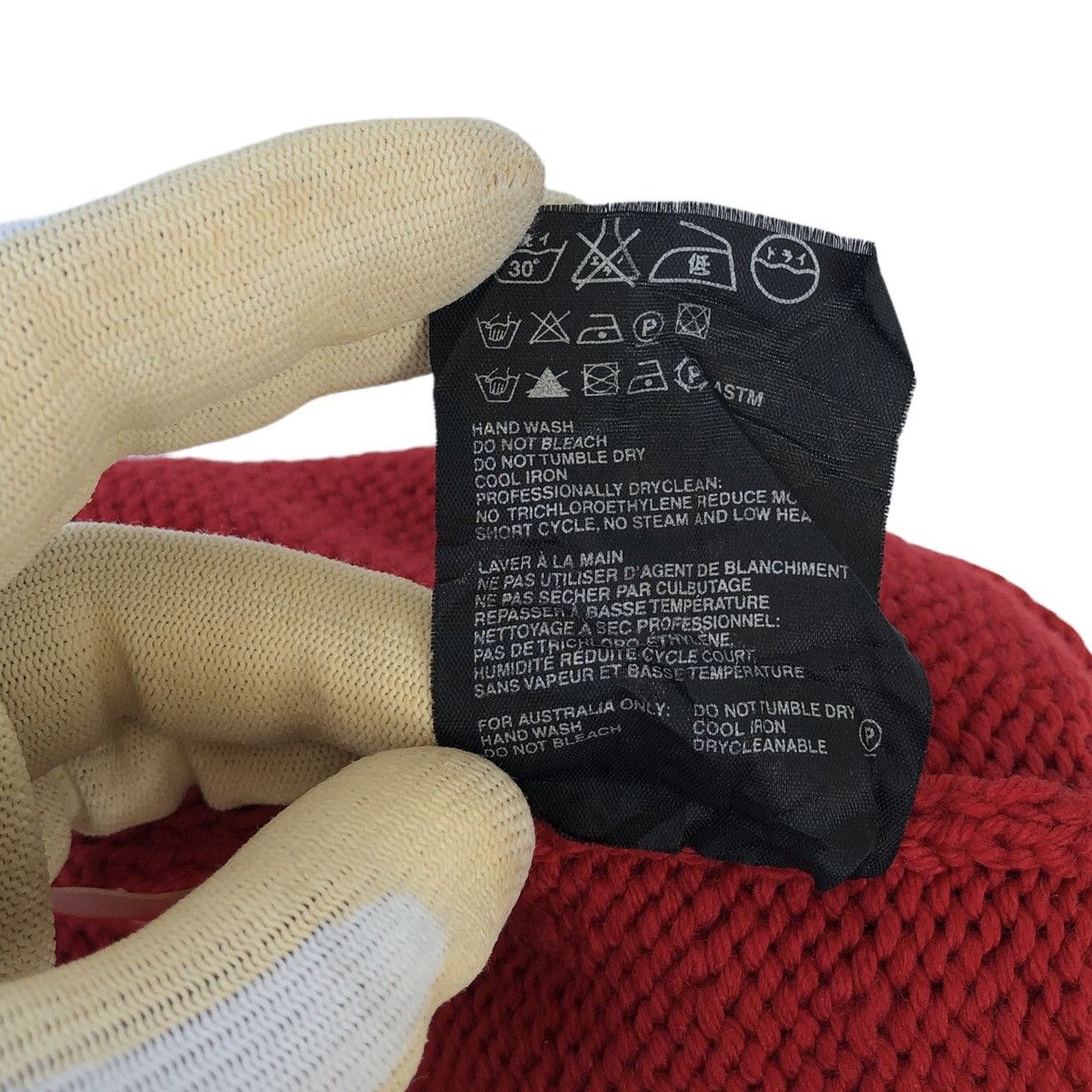 Prada Prada Wool Knitted Pom Pom Beanie Hat Size ONE SIZE - 13 Thumbnail