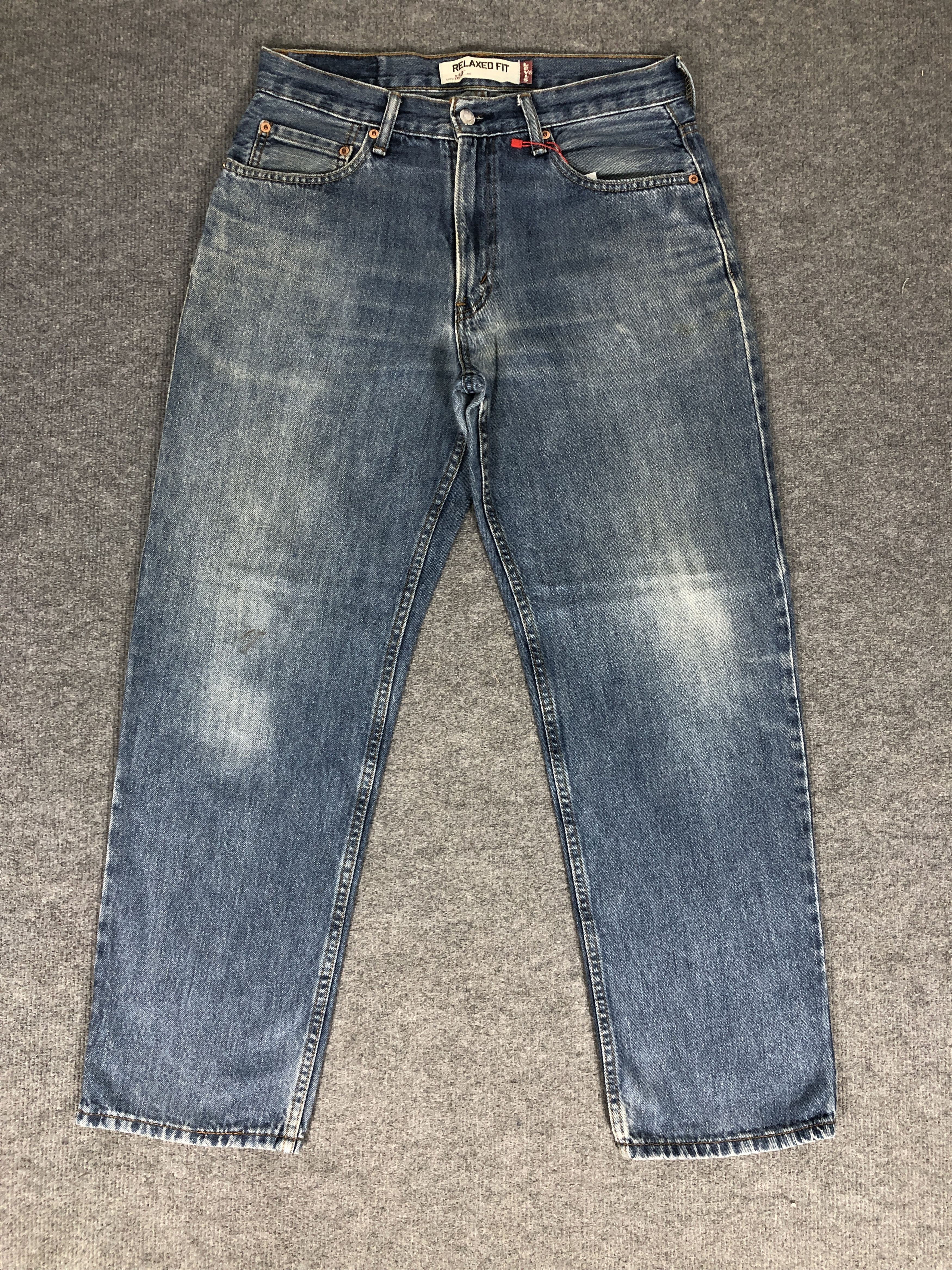 Levi's Vintage Y2k Levi's 550 Relaxed Fit Faded Blue Denim Jean Size US 32 / EU 48 - 1 Thumbnail