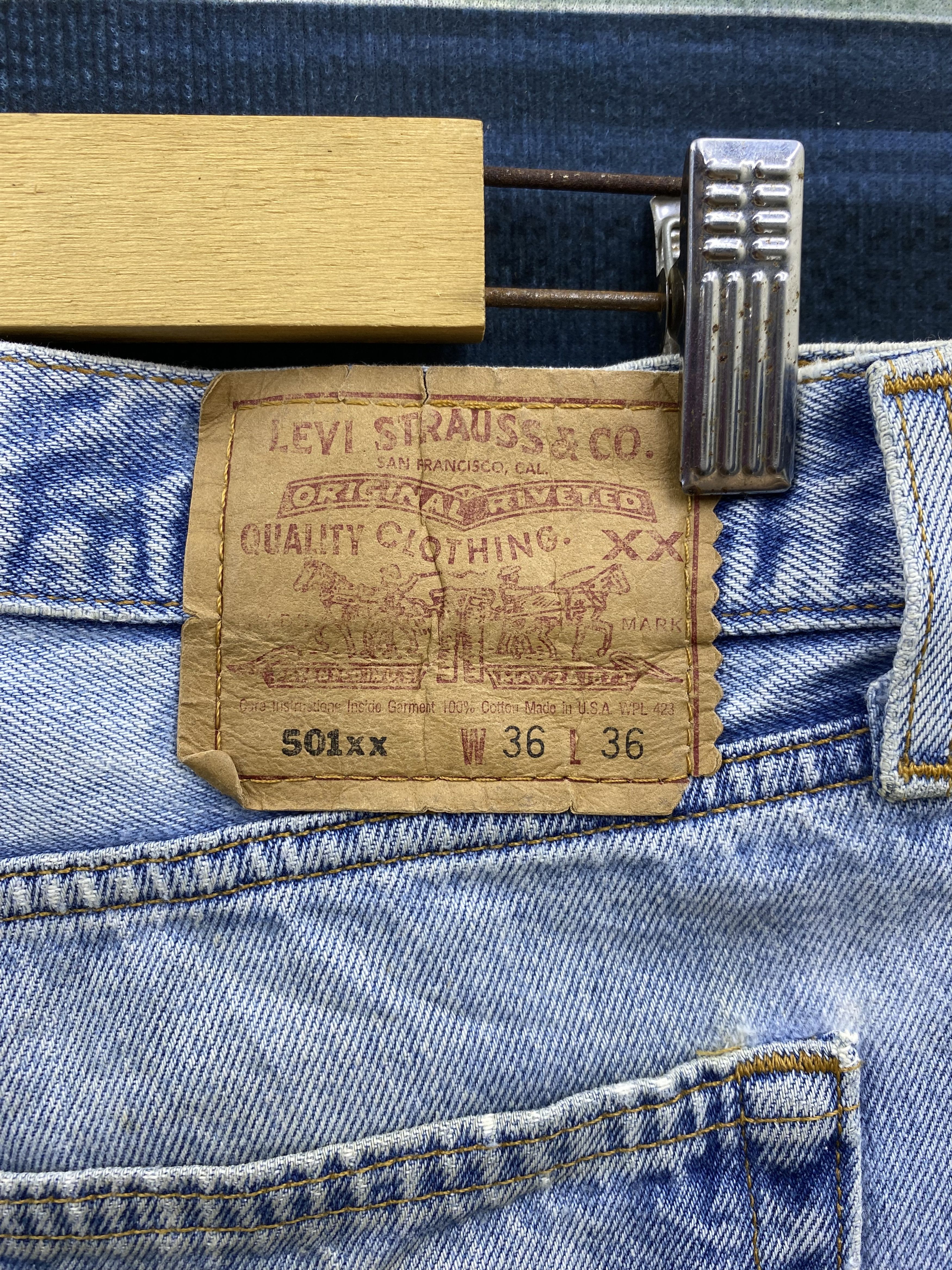 Levi's Vintage Levi's 501 Distress Dirty Faded Blue Jean Size US 34 / EU 50 - 5 Thumbnail
