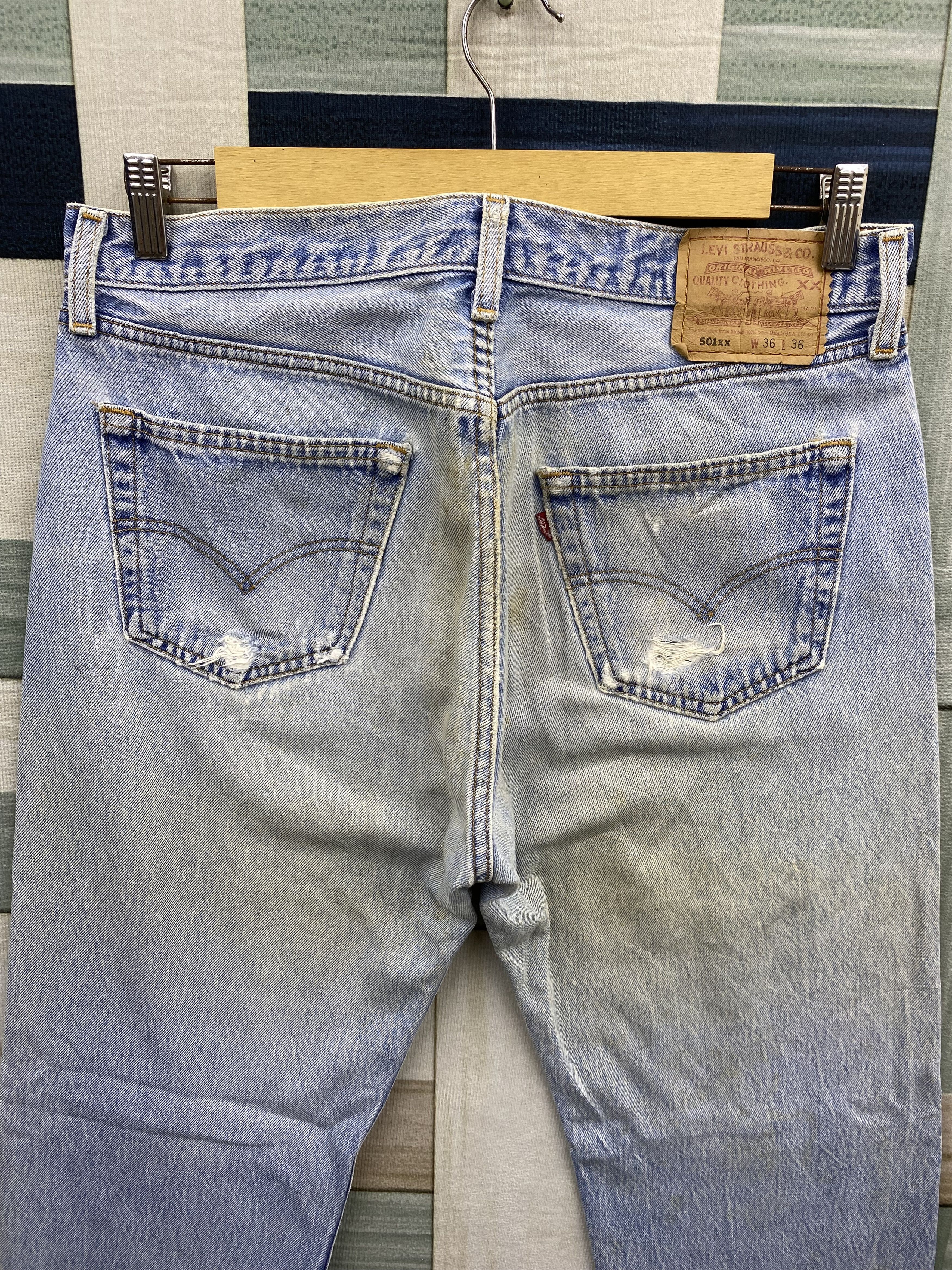 Levi's Vintage Levi's 501 Distress Dirty Faded Blue Jean Size US 34 / EU 50 - 4 Thumbnail