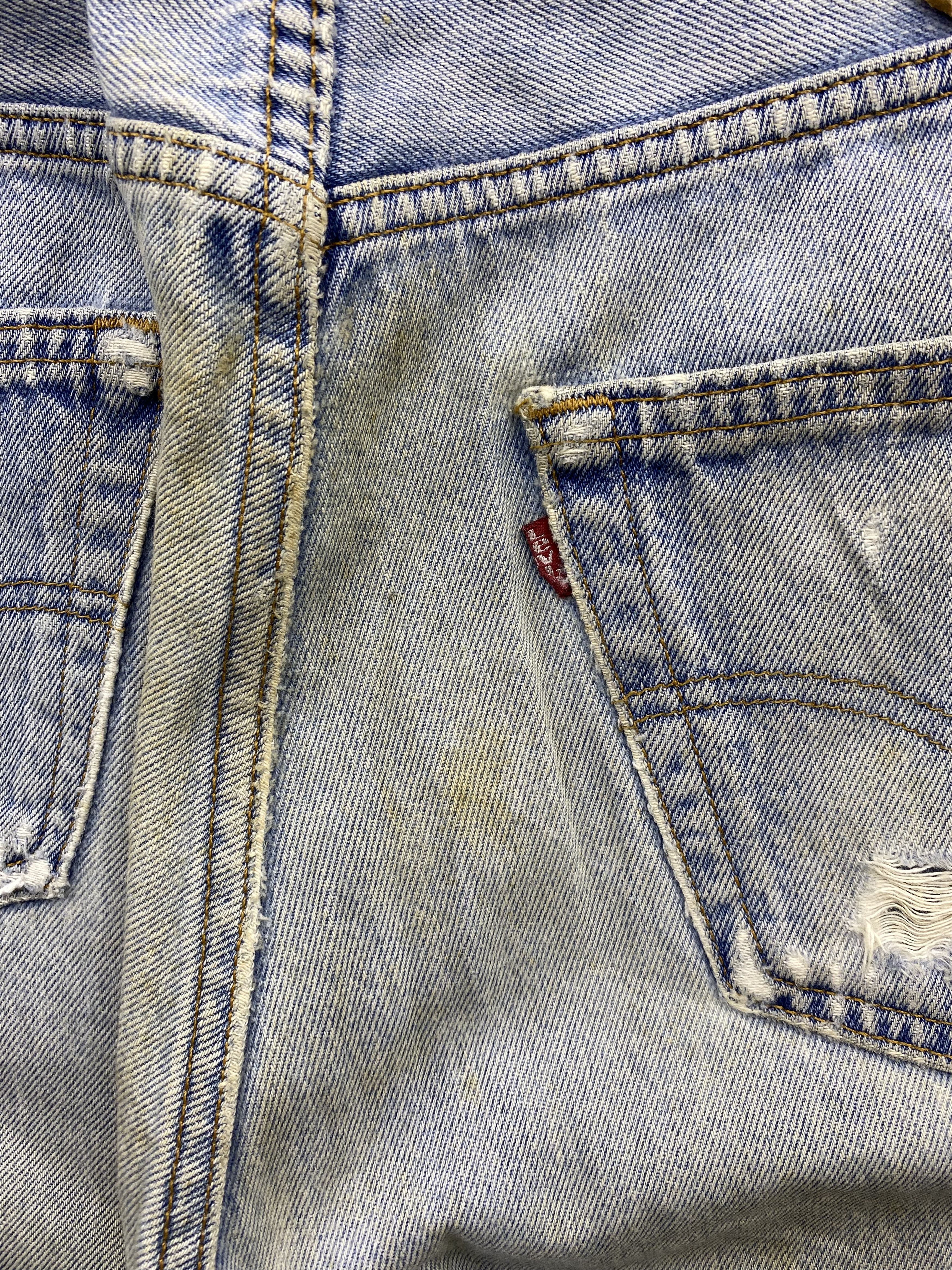 Levi's Vintage Levi's 501 Distress Dirty Faded Blue Jean Size US 34 / EU 50 - 15 Thumbnail