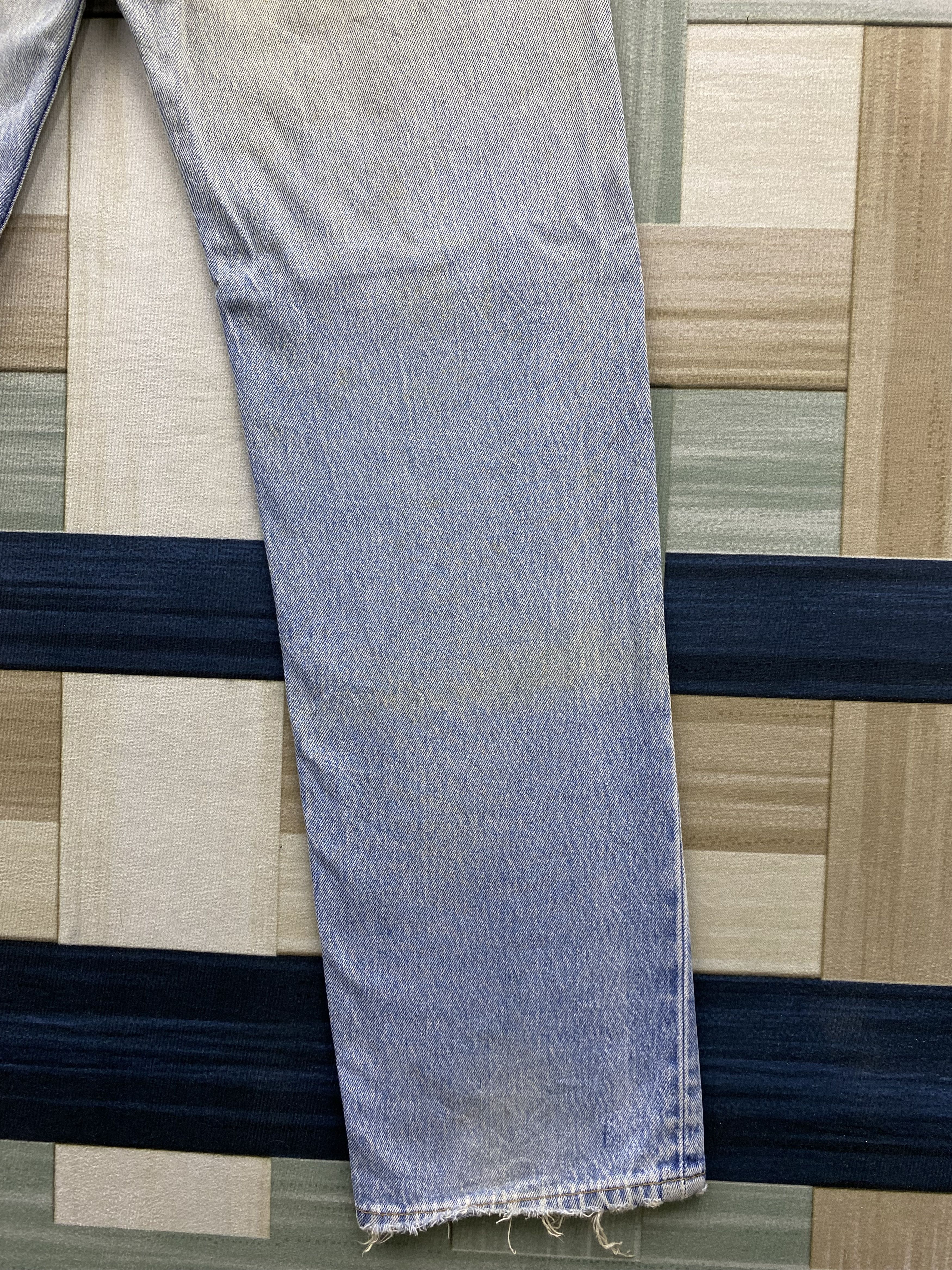 Levi's Vintage Levi's 501 Distress Dirty Faded Blue Jean Size US 34 / EU 50 - 17 Thumbnail
