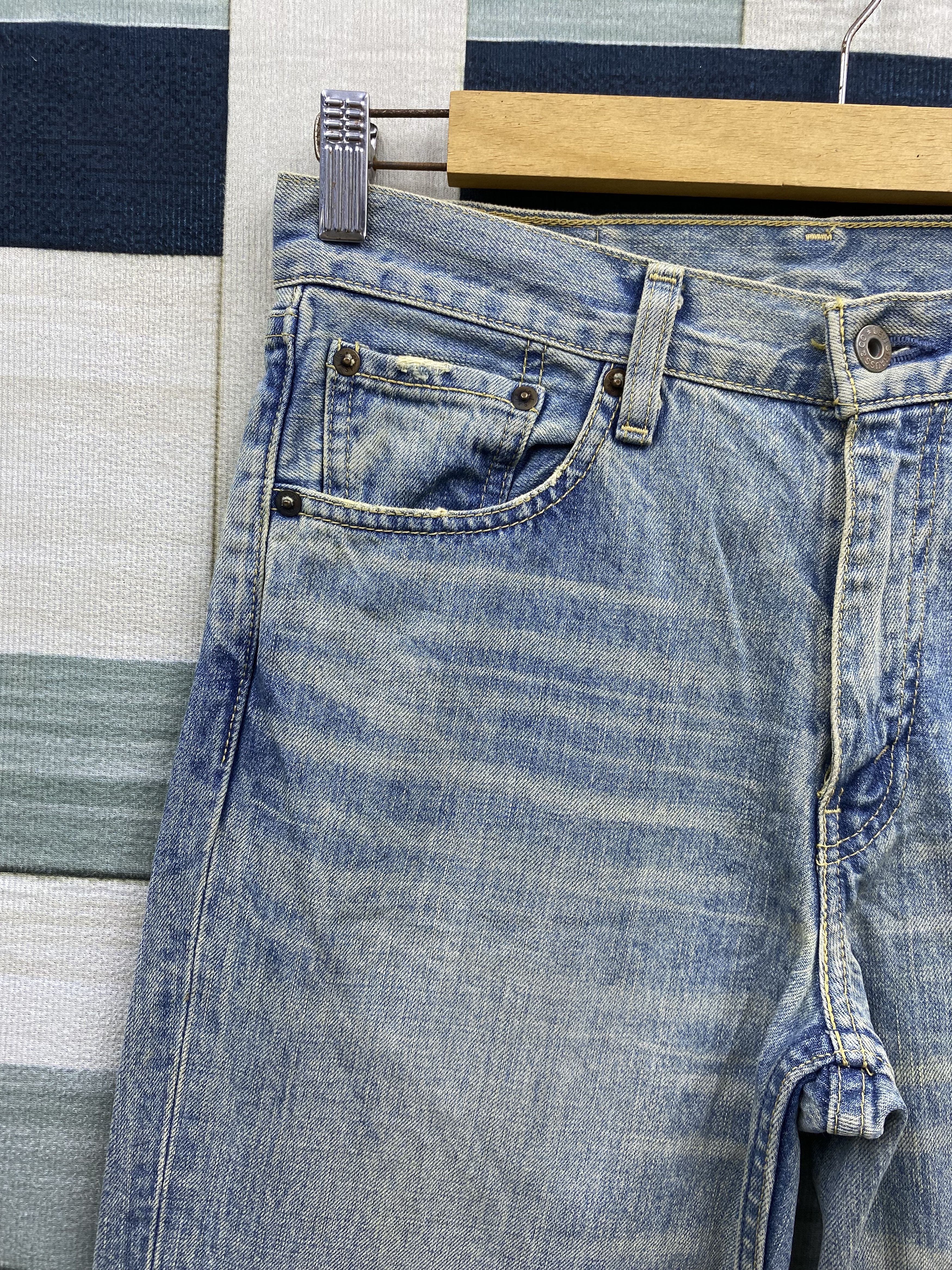 Levi's Vintage Levi's 502 Distress Faded Blue Denim Jean Size US 30 / EU 46 - 5 Thumbnail