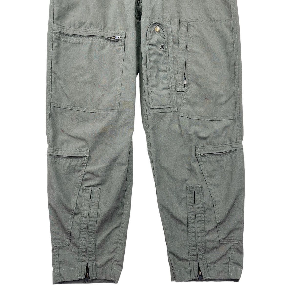 Avirex × Vintage 80’s Air Force Parachute Jumpsuit Size US 34 / EU 50 - 6 Thumbnail