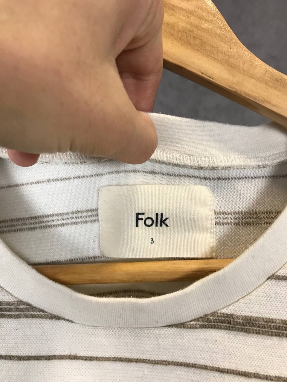 Folk Folk beige tee Size US S / EU 44-46 / 1 - 3 Thumbnail