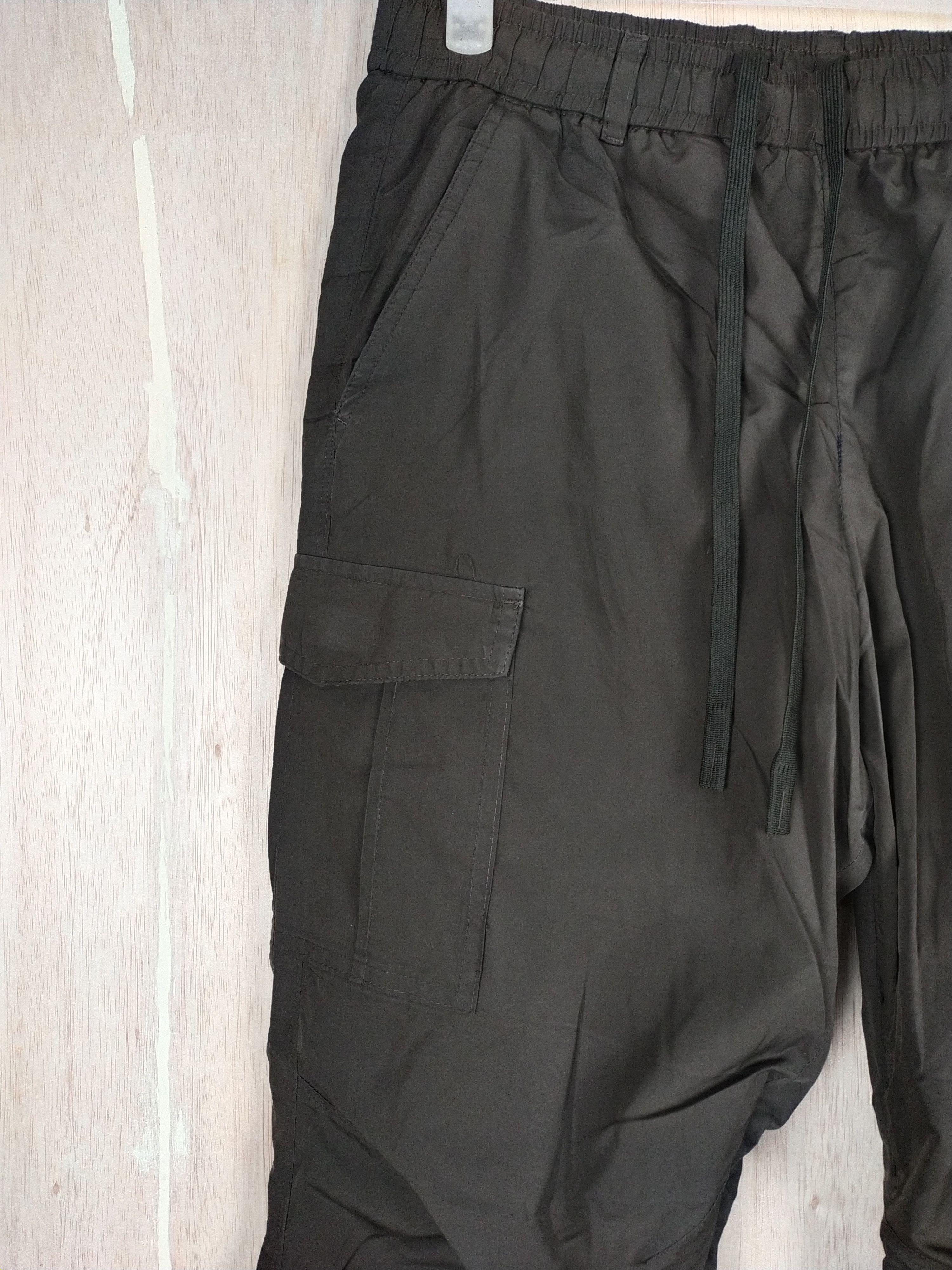 Japanese Brand Uniqlo japan multipocket hiking Brown Cargo Pants #3450 Size US 30 / EU 46 - 4 Thumbnail