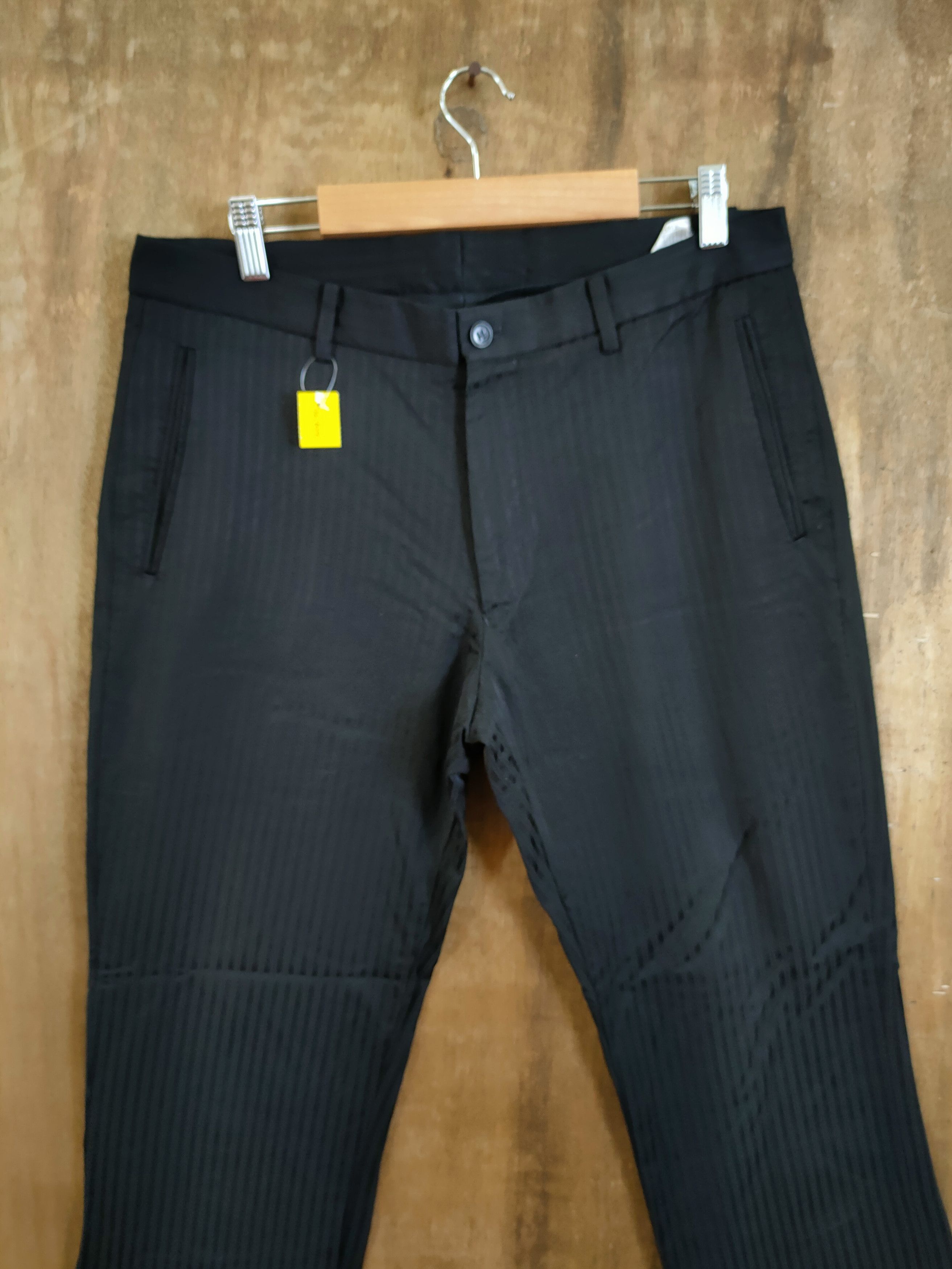 Katharine Hamnett London D Katharine Hamnett London casual stripe pants #46-709 Size US 32 / EU 48 - 4 Thumbnail