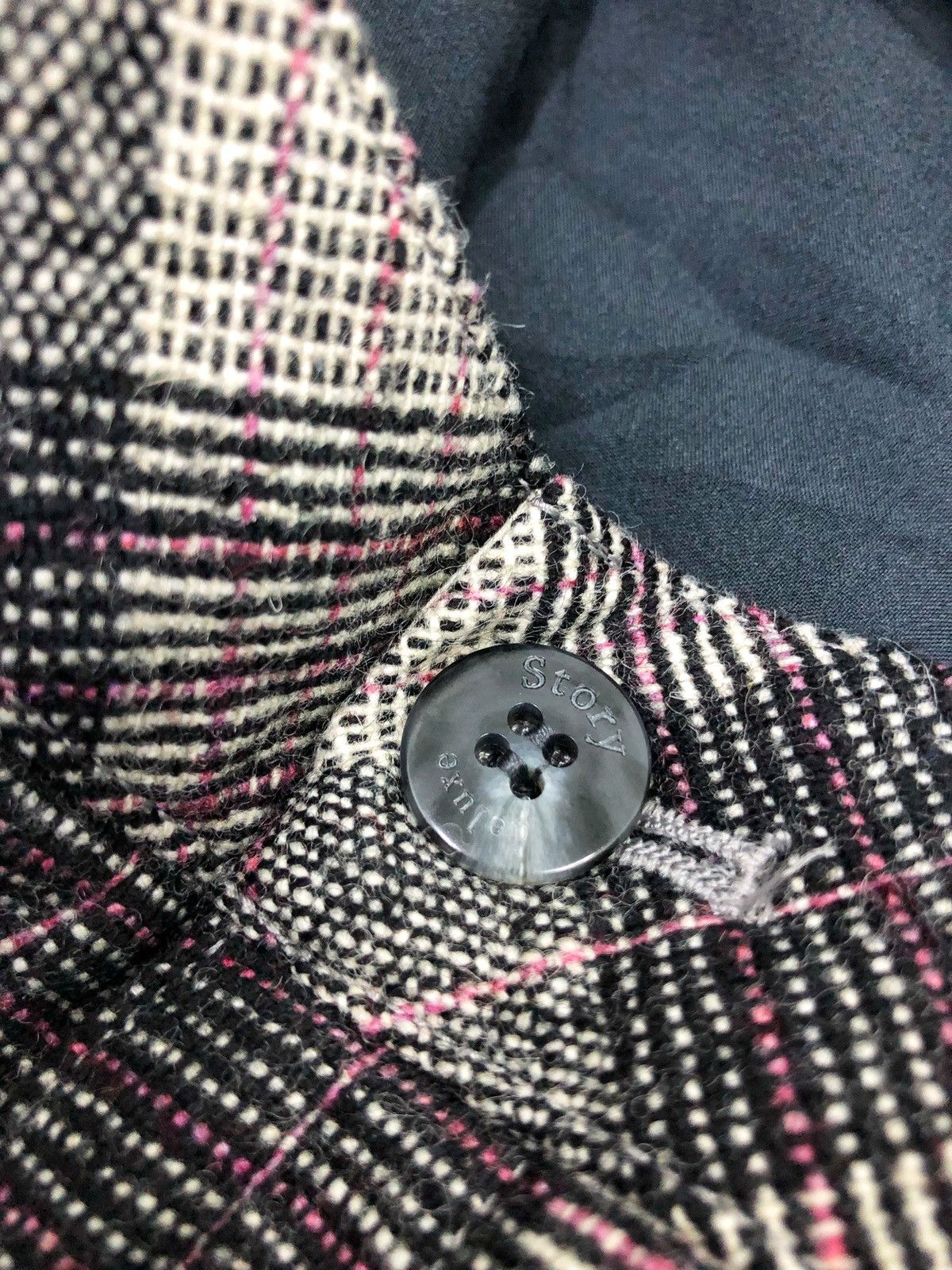 Japanese Brand Story Deluxe Japan wool avantgarde cargo style pants Size US 28 / EU 44 - 13 Thumbnail