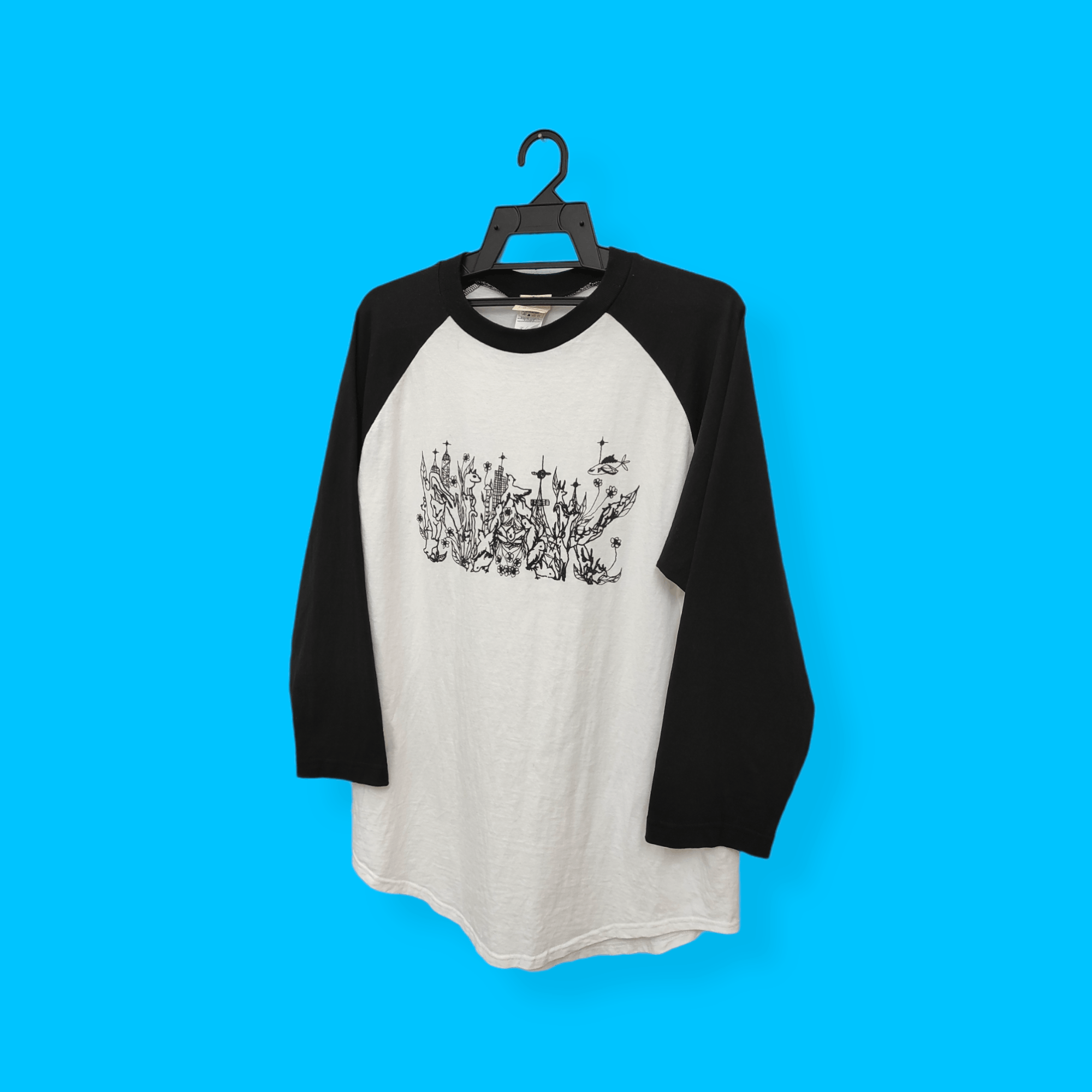 Band Tees OG Merch Perfume Jpop Trio Girl Tri Qtr tee Size US XL / EU 56 / 4 - 11 Thumbnail