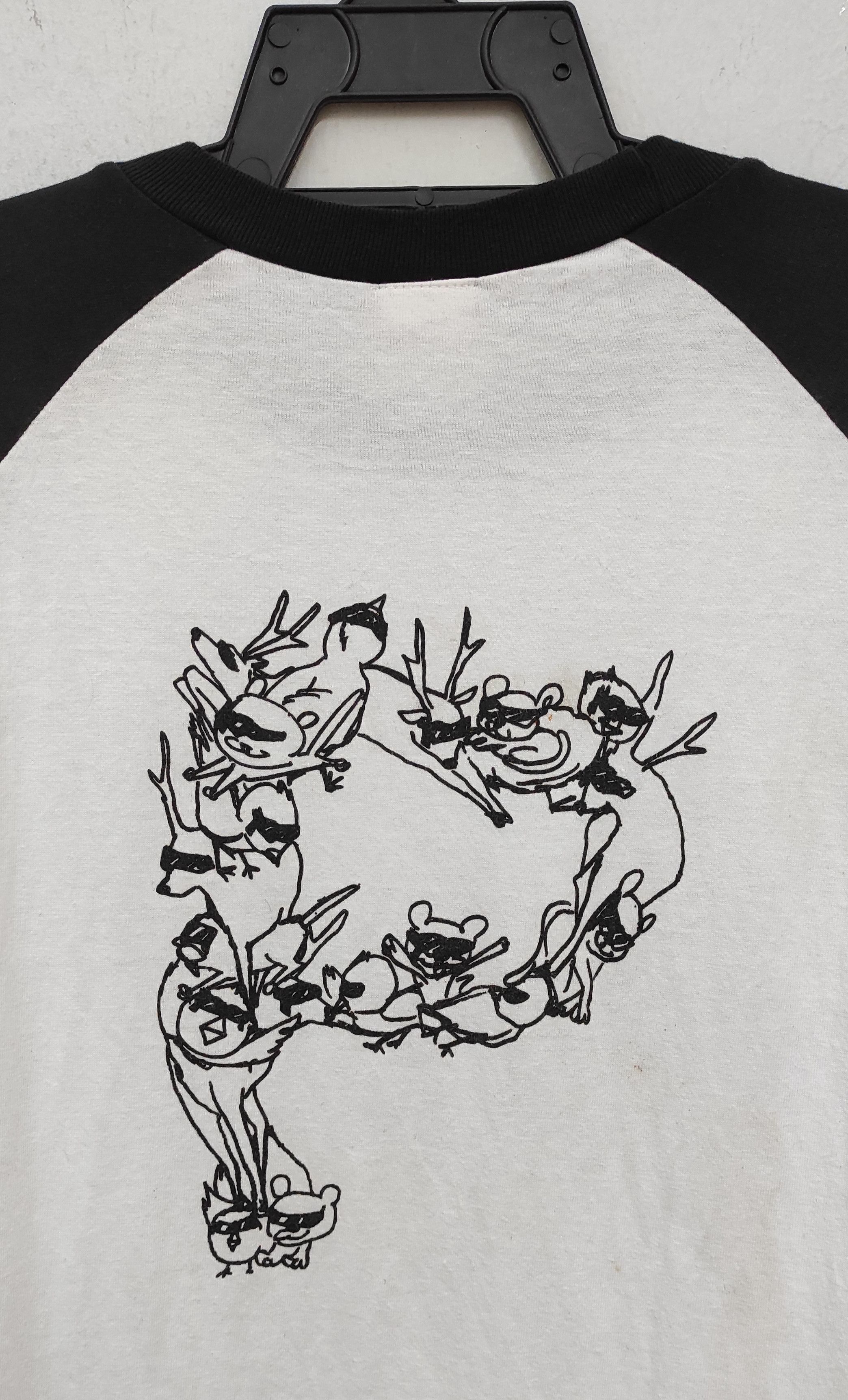 Band Tees OG Merch Perfume Jpop Trio Girl Tri Qtr tee Size US XL / EU 56 / 4 - 8 Thumbnail