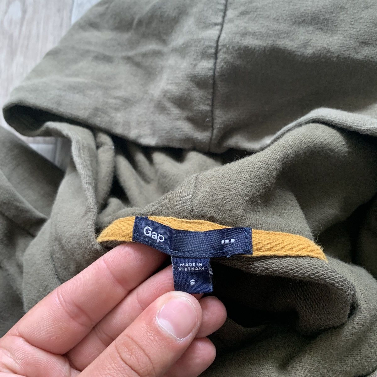 Gap × Vintage Gap vintage big logo USA brown olive man’s hoodie Size US S / EU 44-46 / 1 - 6 Thumbnail