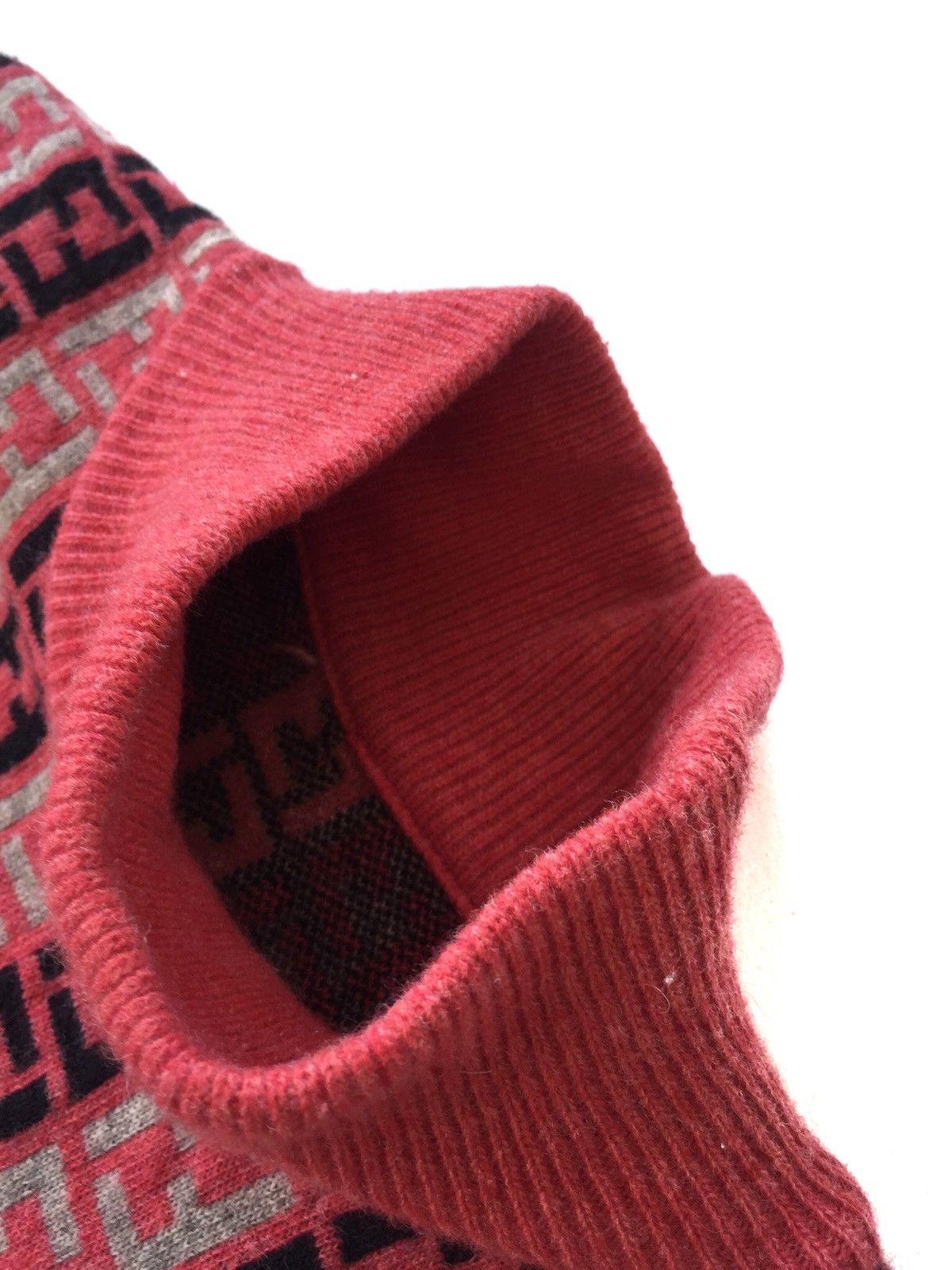 Japanese Brand HEAT🔥FF Monogram Zuca Turtle Neck Pullover Sweater Size US M / EU 48-50 / 2 - 5 Thumbnail