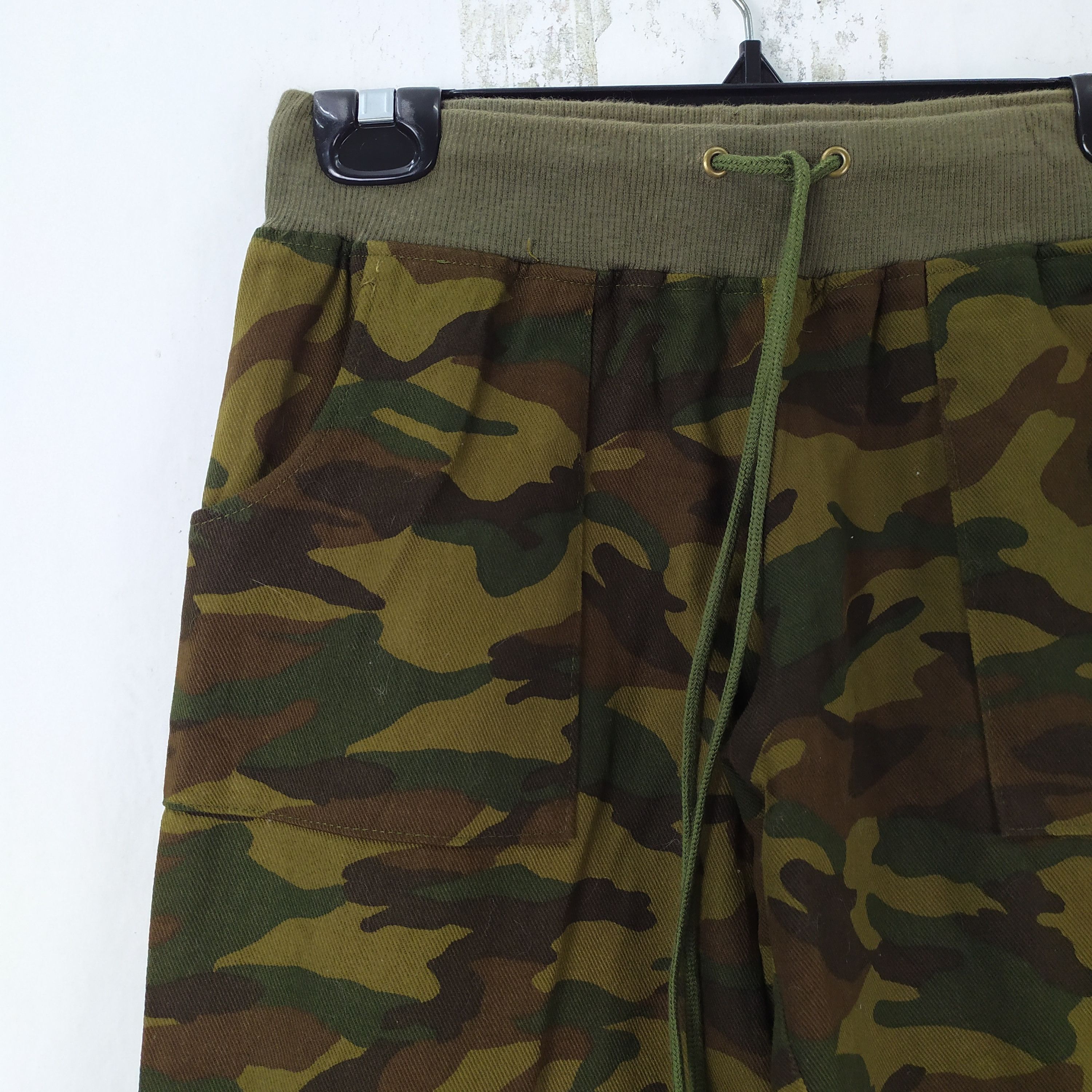Japanese Brand JAPANES BRAND SPRING WAIST CAMO CARGO PANTS/TACTICAL PANTS Size US 26 / EU 42 - 5 Thumbnail
