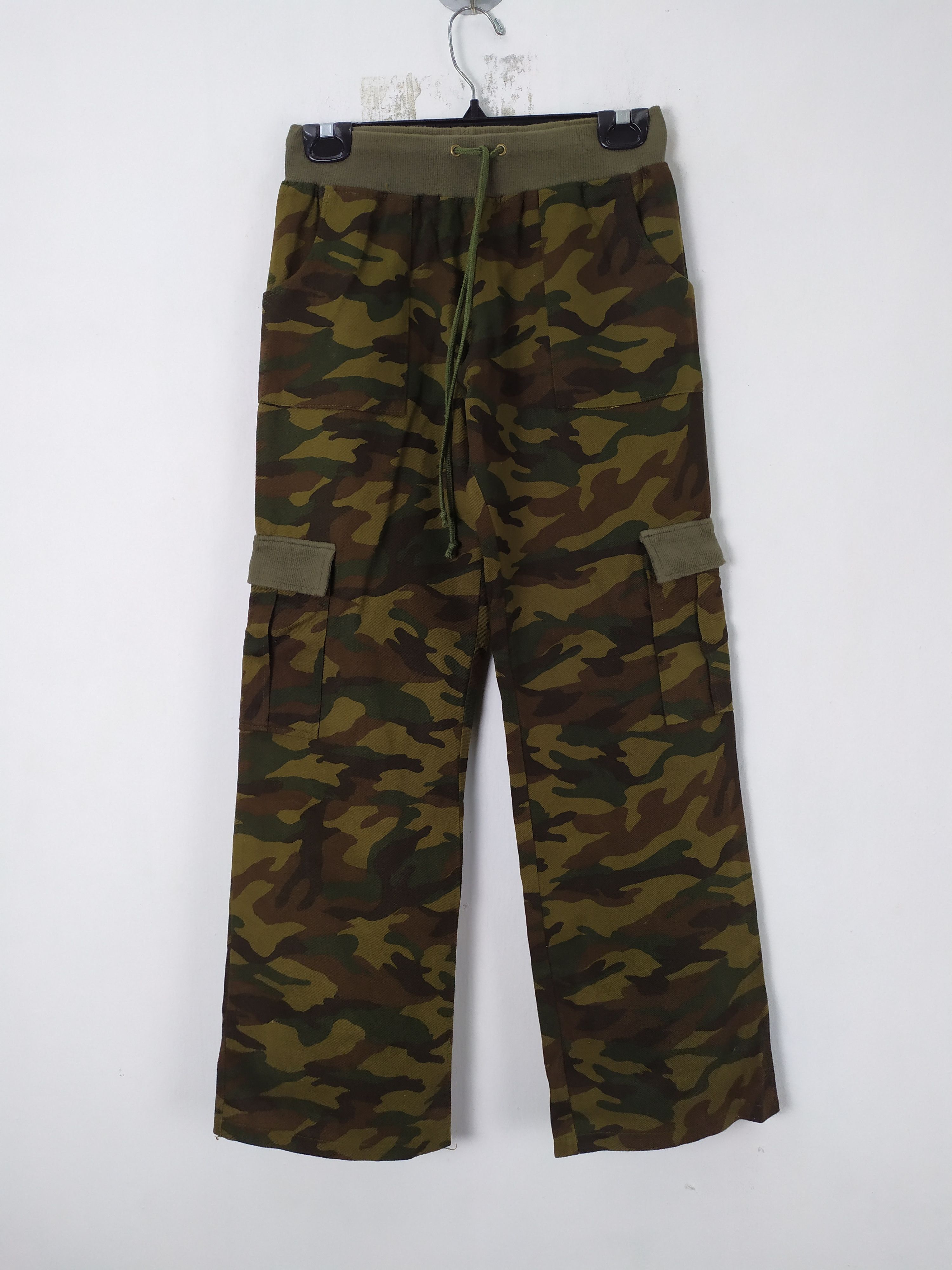 Japanese Brand JAPANES BRAND SPRING WAIST CAMO CARGO PANTS/TACTICAL PANTS Size US 26 / EU 42 - 1 Thumbnail
