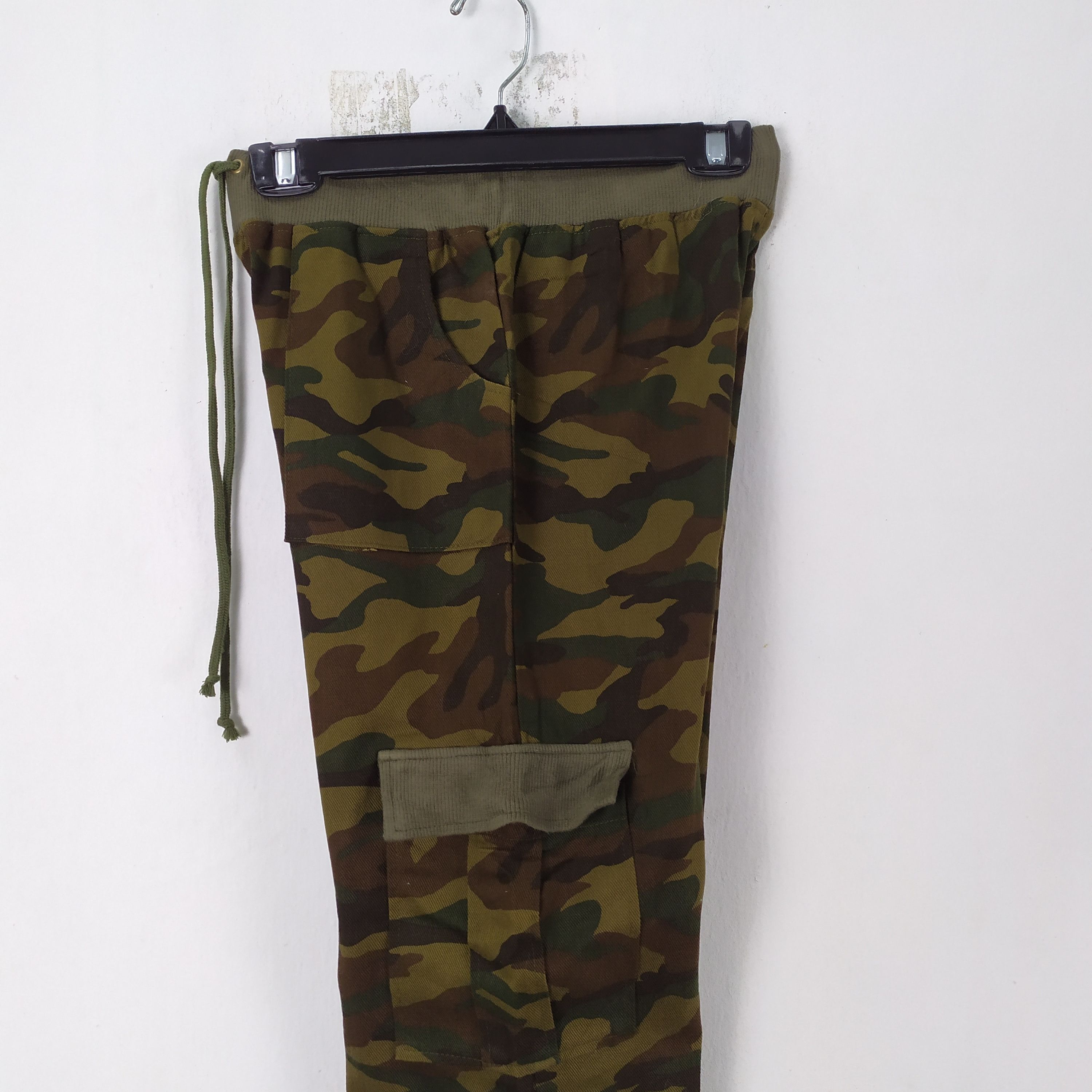 Japanese Brand JAPANES BRAND SPRING WAIST CAMO CARGO PANTS/TACTICAL PANTS Size US 26 / EU 42 - 11 Thumbnail