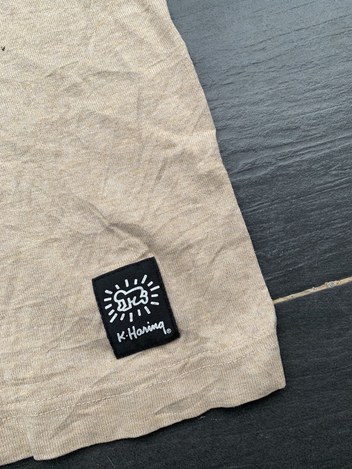 Keith Haring × Uniqlo × Vintage Vintage Keith Haring T- Shirt Size US L / EU 52-54 / 3 - 2 Thumbnail