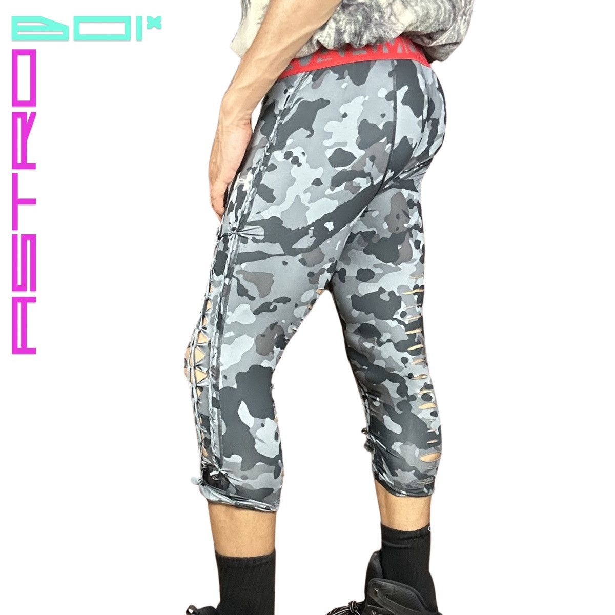 Under Armour ASTROBOI* UNDER ARMOUR GRAY BRAIDED CAMO LEGGINGS _ LARGE Size US 32 / EU 48 - 4 Thumbnail