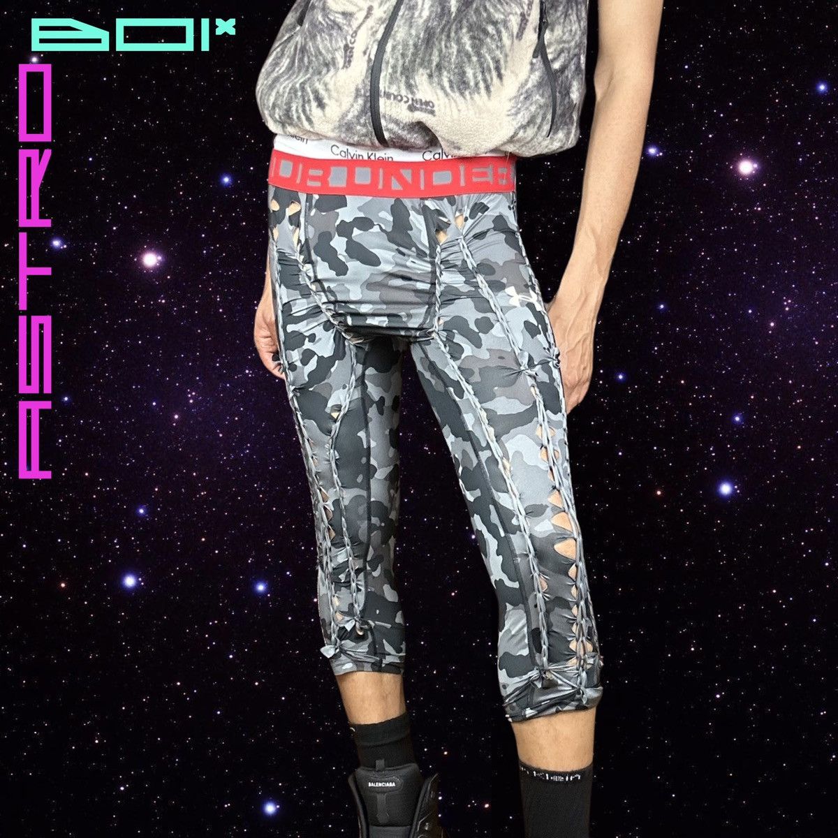 Under Armour ASTROBOI* UNDER ARMOUR GRAY BRAIDED CAMO LEGGINGS _ LARGE Size US 32 / EU 48 - 1 Thumbnail