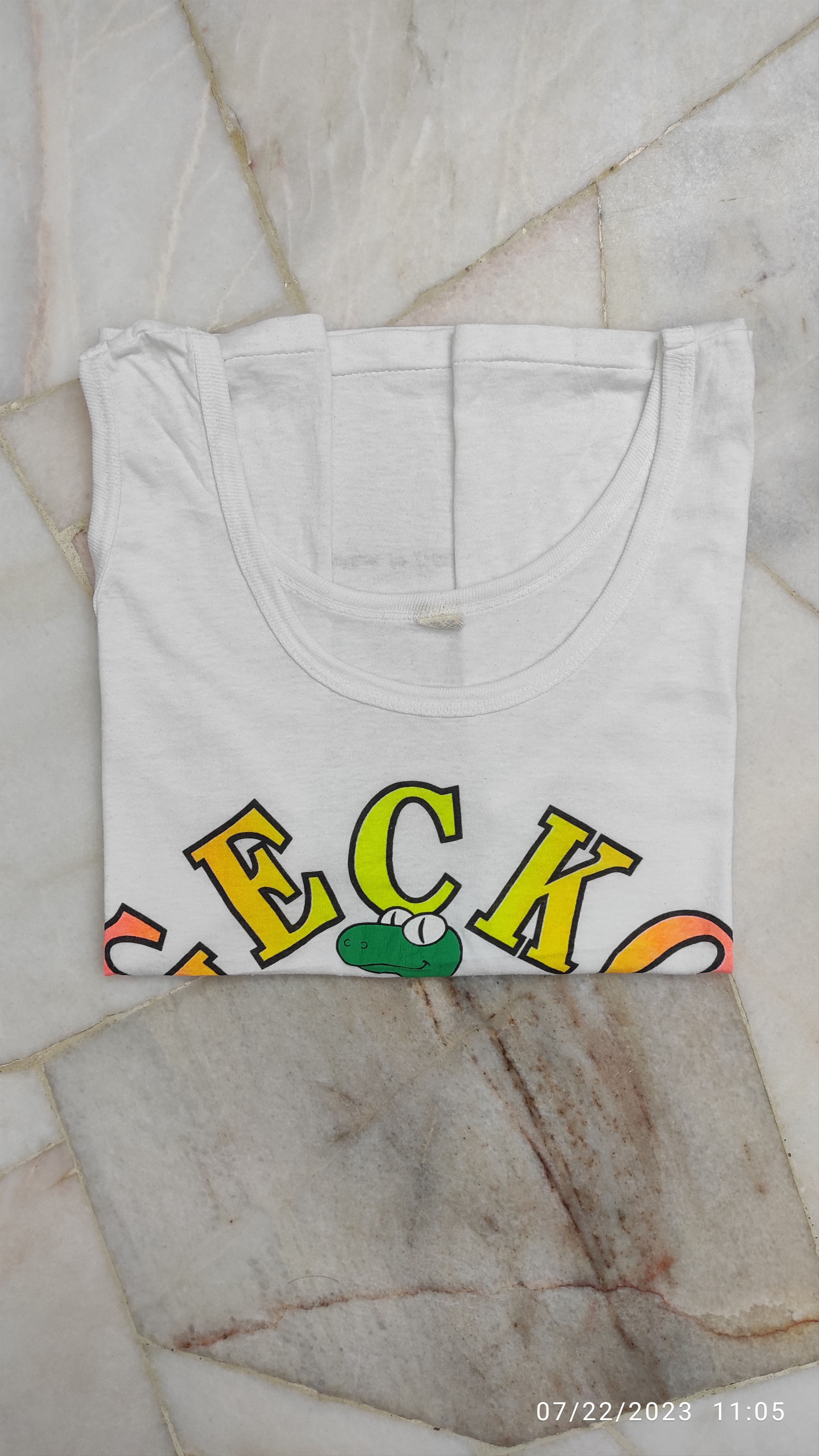 Vintage Vintage 1987 GECKO GYM HAWAII tank top t shirt Size US L / EU 52-54 / 3 - 7 Thumbnail