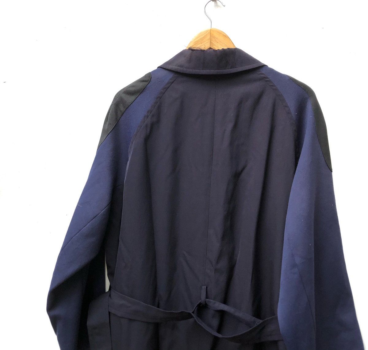 Yohji Yamamoto YOHJI YAMAMOTO POUR HOMME TRENCH COAT Size US M / EU 48-50 / 2 - 4 Thumbnail