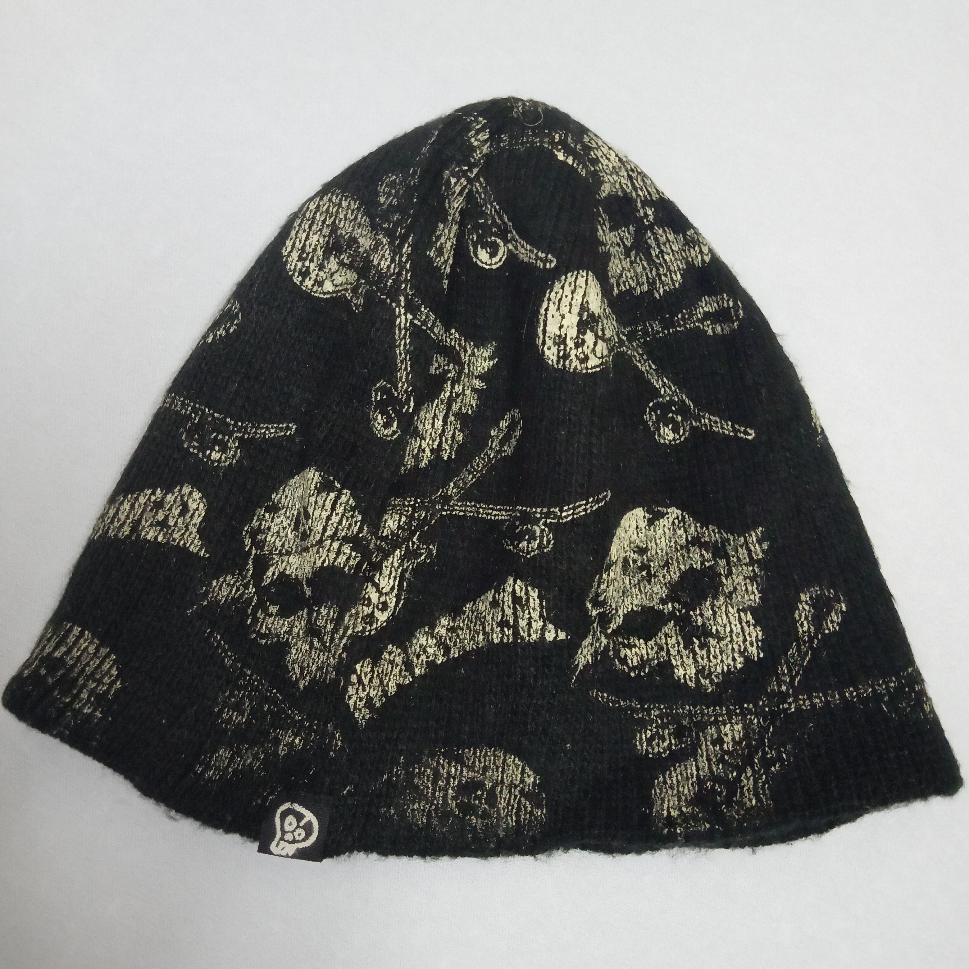 Black Label × Thrasher 💥BEST OFFER💥 TRASHER SKULL BEANIE HAT Size ONE SIZE - 1 Thumbnail