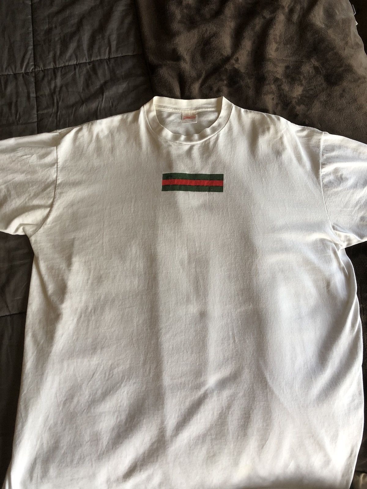 Supreme 2000 Supreme Gucci Box Logo Tee Size US XL / EU 56 / 4 - 5 Thumbnail