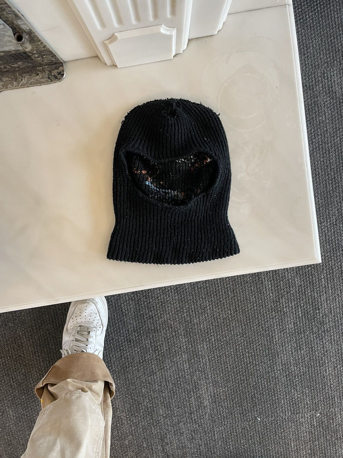 Vintage Vintage 90’s Full Face Knit Balaclava Paint Splattered Yeezy Size ONE SIZE - 7 Thumbnail