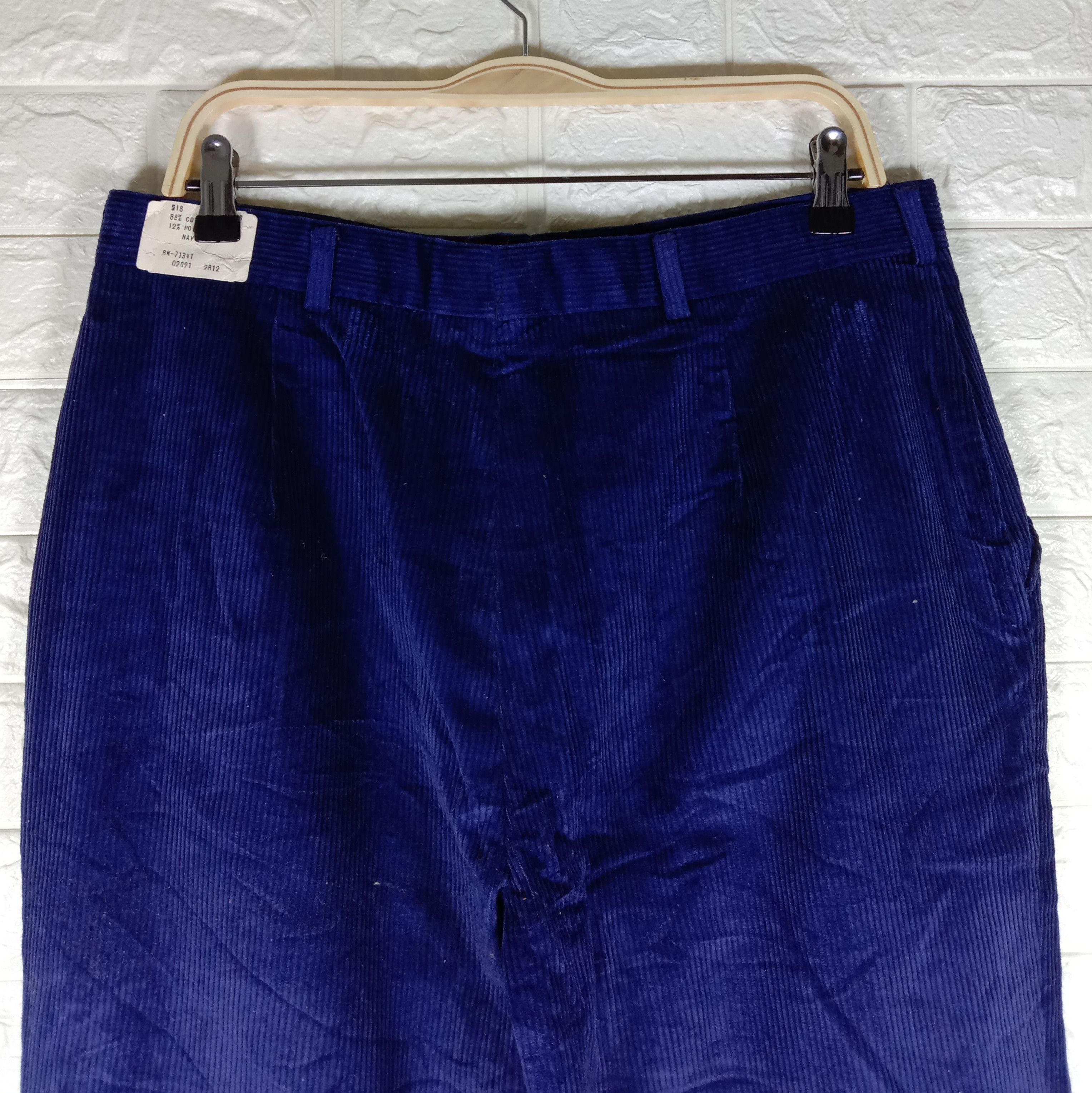 L.L. Bean Vintage L.L. Bean Navy Blue Made In USA Corduroy Pants Size US 34 / EU 50 - 6 Thumbnail