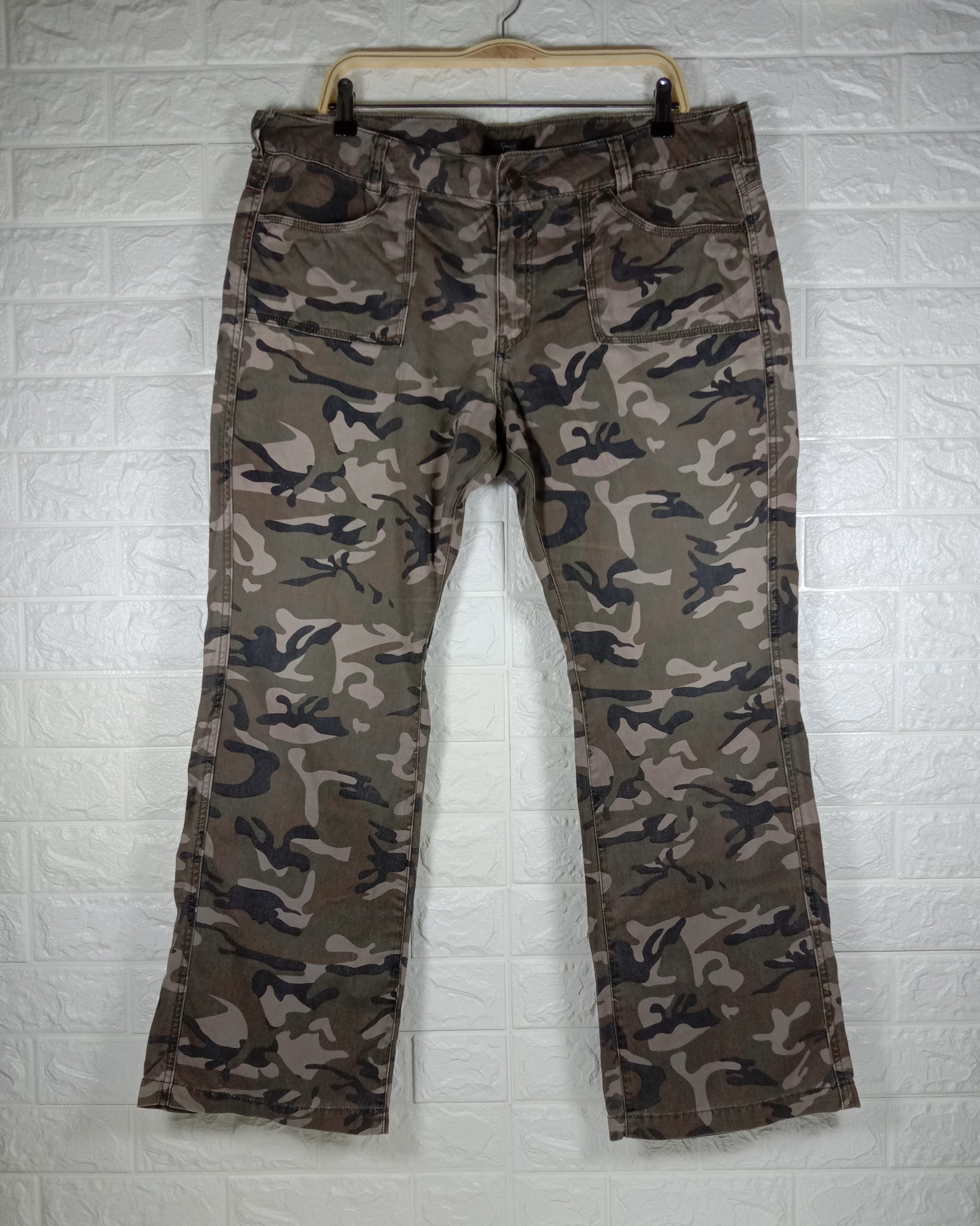 image of Flare Pants Vintage Japanese Camo Tactical Pant, Men's (Size 40)