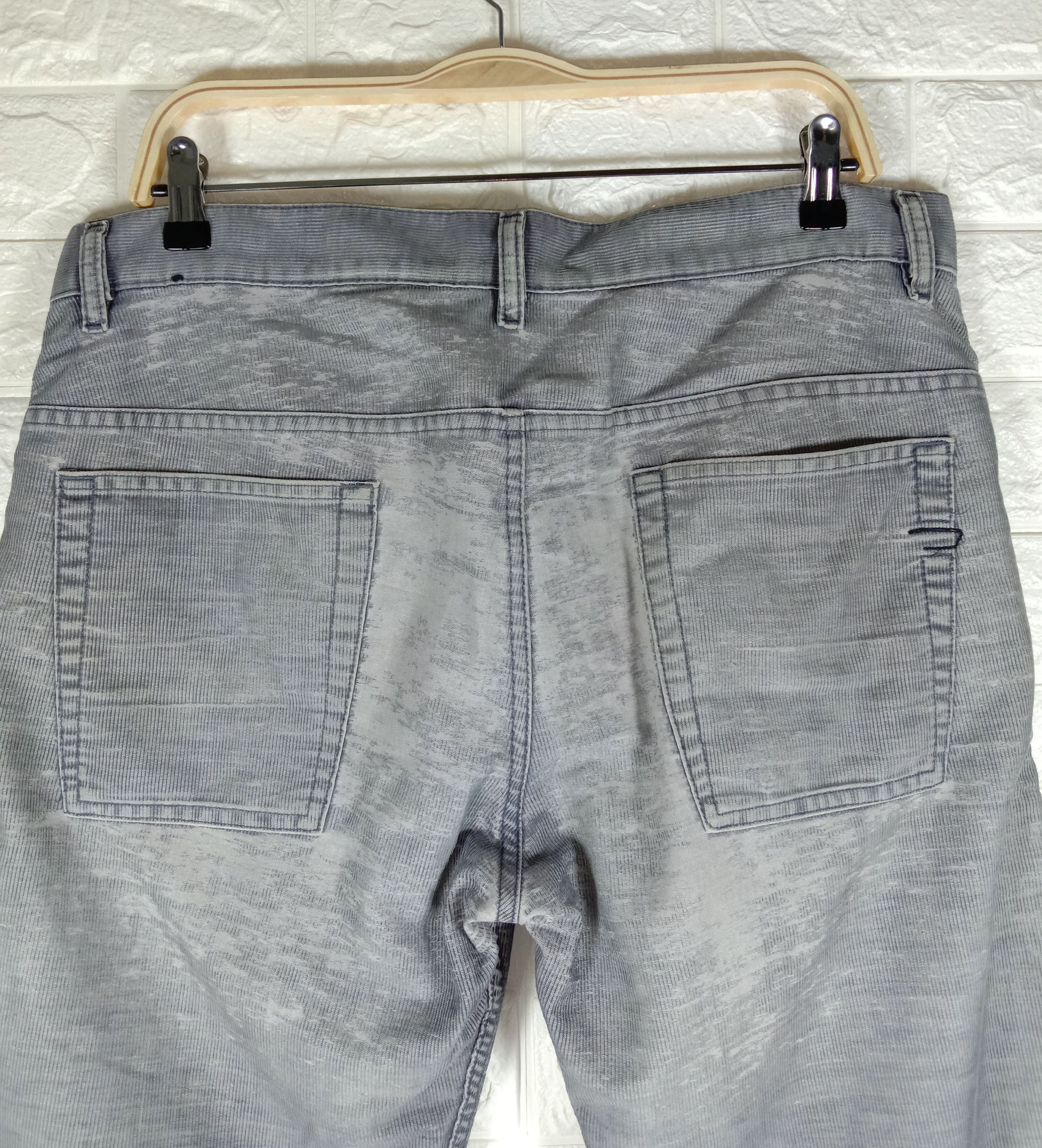 Diesel Vintage Diesel Industry Distressed Corduroy Pants Size US 34 / EU 50 - 6 Thumbnail