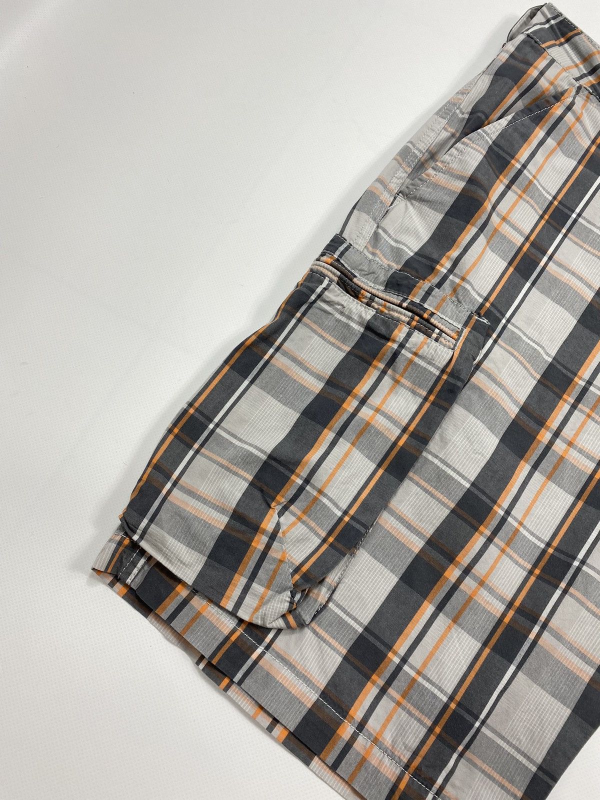 Nike 🔥LASTDROP🔥 Y2K Swoosh Daddys Cargo Tartan Skate Shorts Size US 33 - 5 Thumbnail