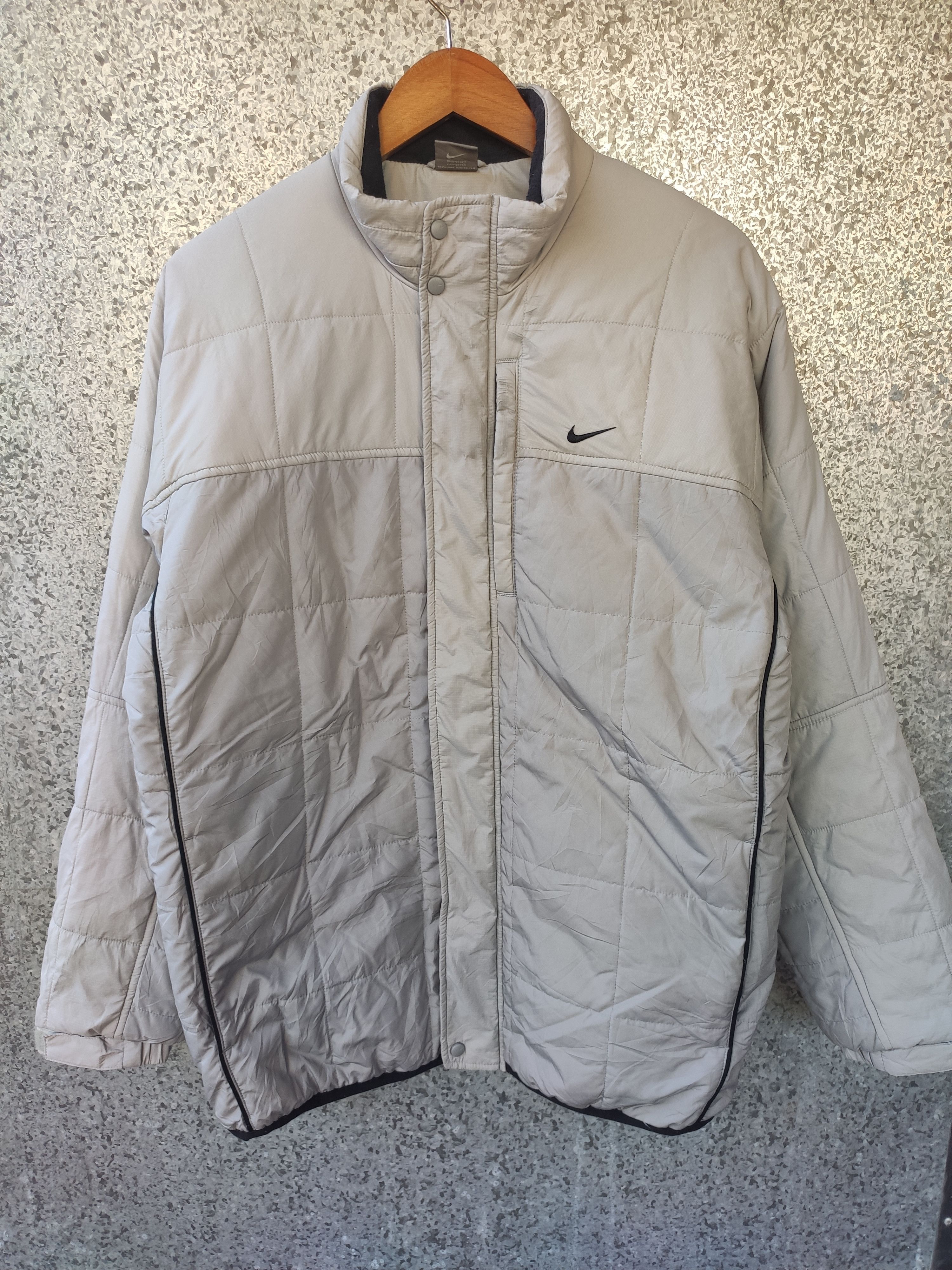 Nike Nike Jacket vintage Size US L / EU 52-54 / 3 - 1 Thumbnail