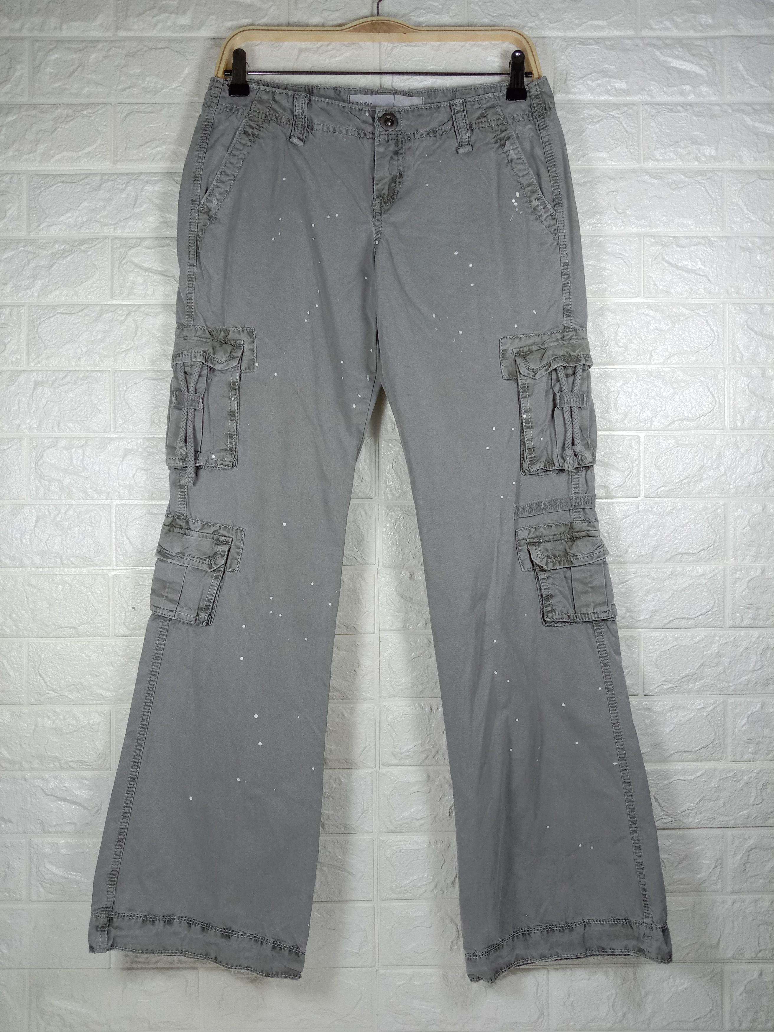 Old Navy Vintage Old Navy Paint Splatter Cargo Flare Pants Size 30" / US 8 / IT 44 - 1 Thumbnail