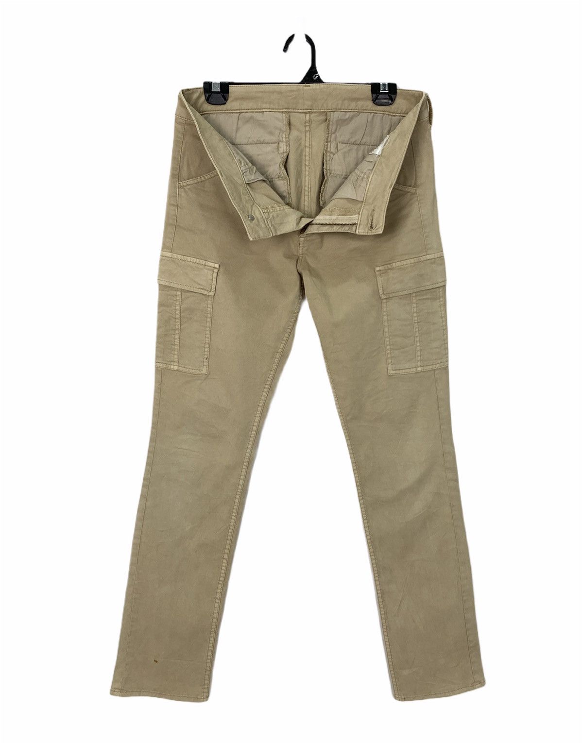 Japanese Brand × Uniqlo UNIQLO Slimfit Khaki Multipocket Tactical Utility CargoPant Size 32" / US 10 / IT 46 - 3 Thumbnail