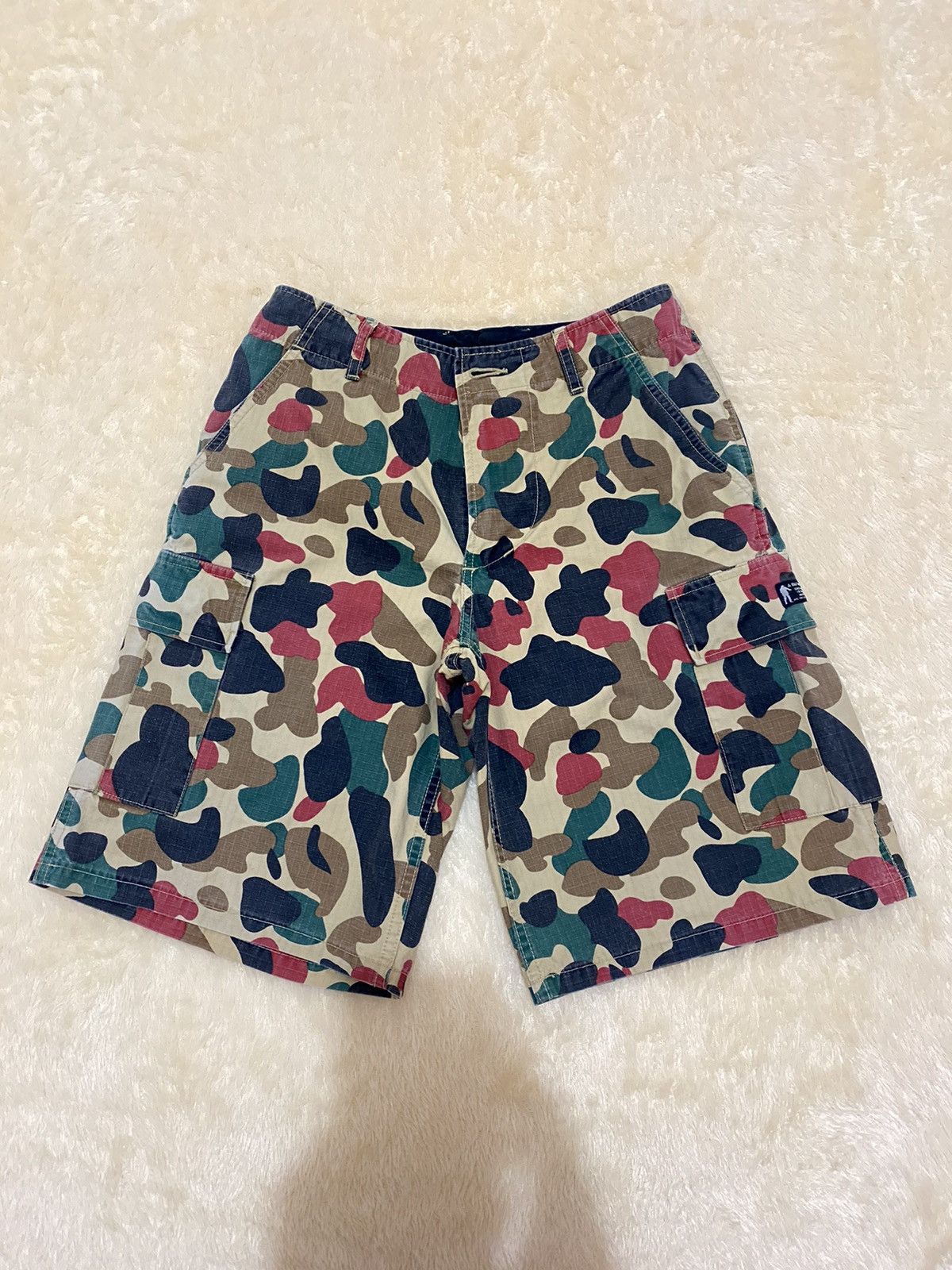 Bape Human Camo Cargo Shorts Size US 30 / EU 46 - 1 Thumbnail