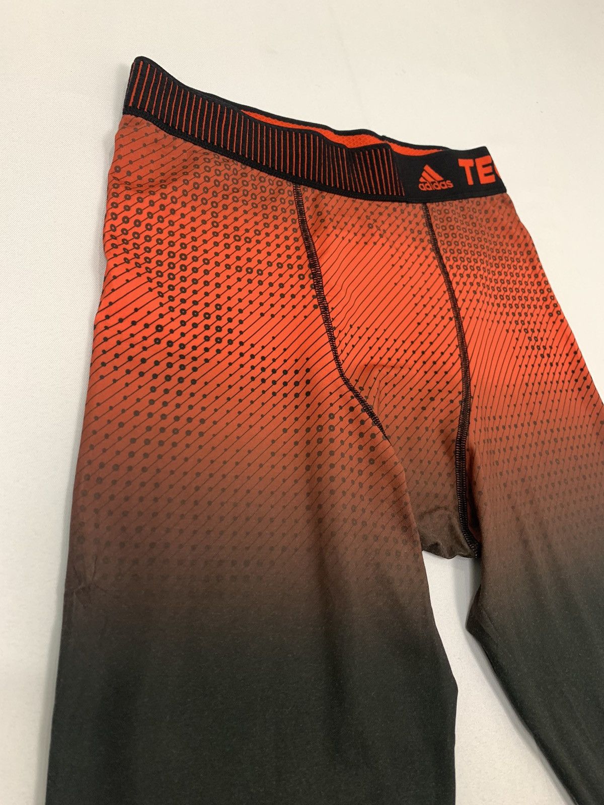 Adidas × Sports Specialties ADIDAS Techfit Two Tone Slimfit Training Thigh Legging Pant Size 29" - 6 Thumbnail