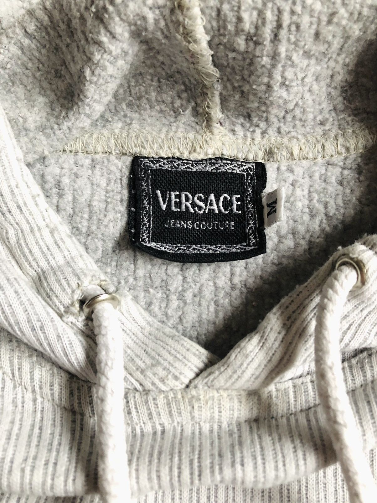 Versace Versace Grey Hoodie Spellout Logo Rare Size US M / EU 48-50 / 2 - 4 Thumbnail