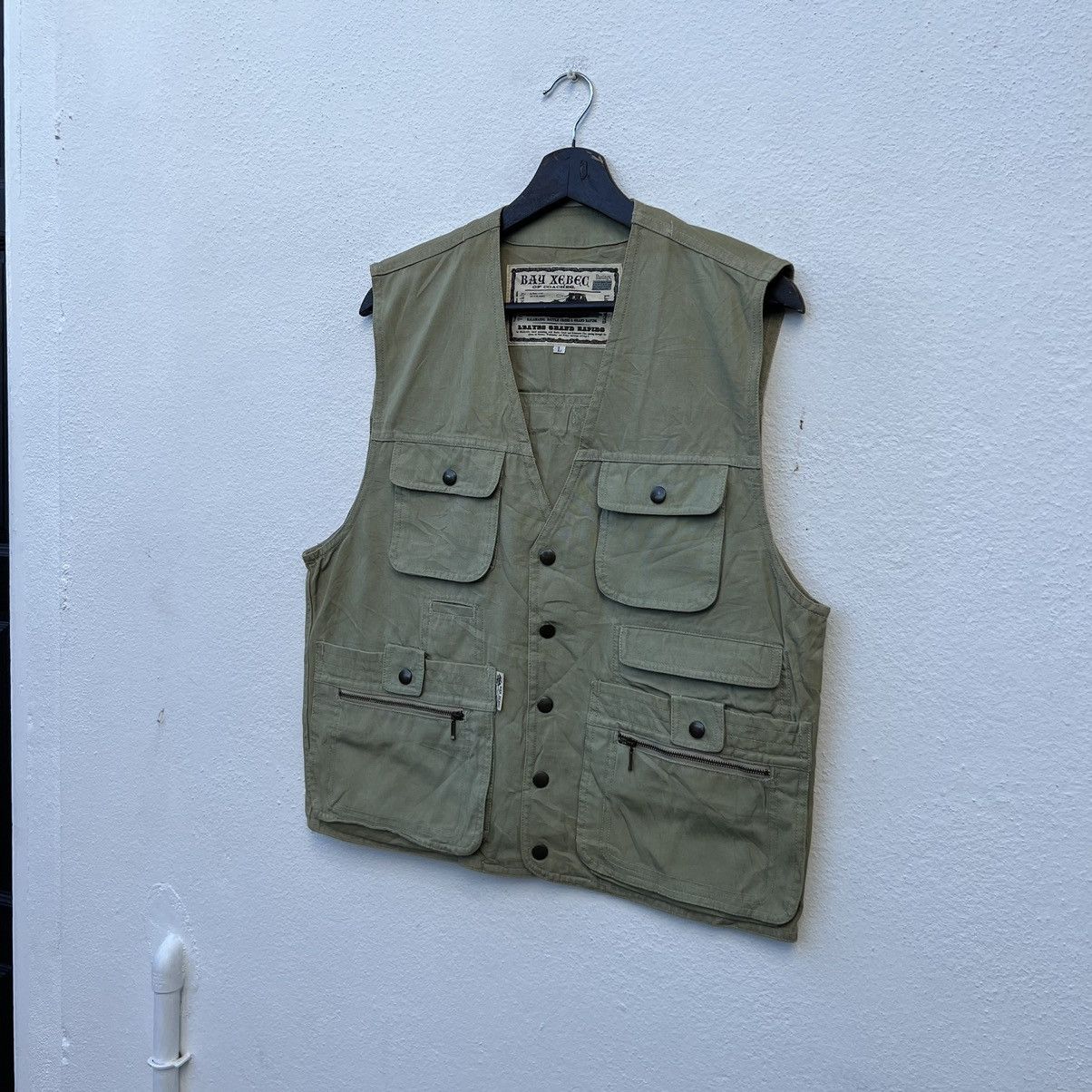 Japanese Brand VINTAGE BAY XEBEC UTILITY CARGO VEST MULTI POCKET Size US L / EU 52-54 / 3 - 2 Thumbnail