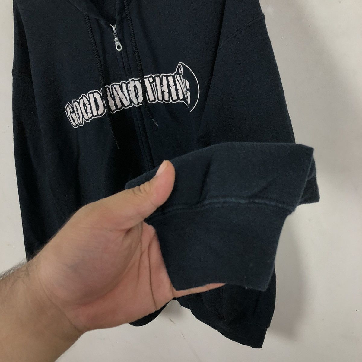Gildan VINTAGE HOODIE GILDAN BEATING ON YOUR HEART Size US L / EU 52-54 / 3 - 8 Thumbnail
