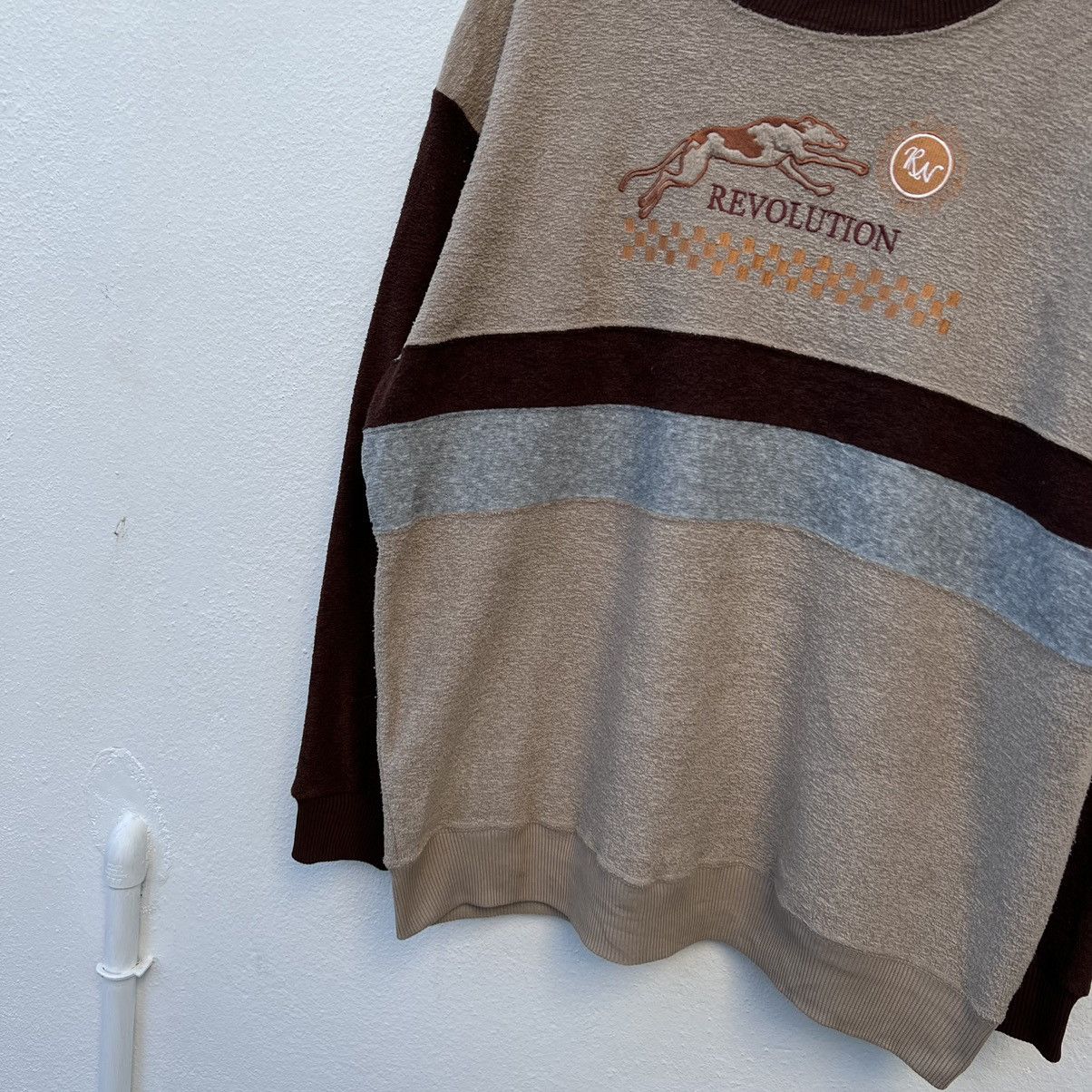 Japanese Brand VINTAGE REVOLUTION SWEATSHIRT BIG LOGO JAPAN Size US M / EU 48-50 / 2 - 4 Thumbnail