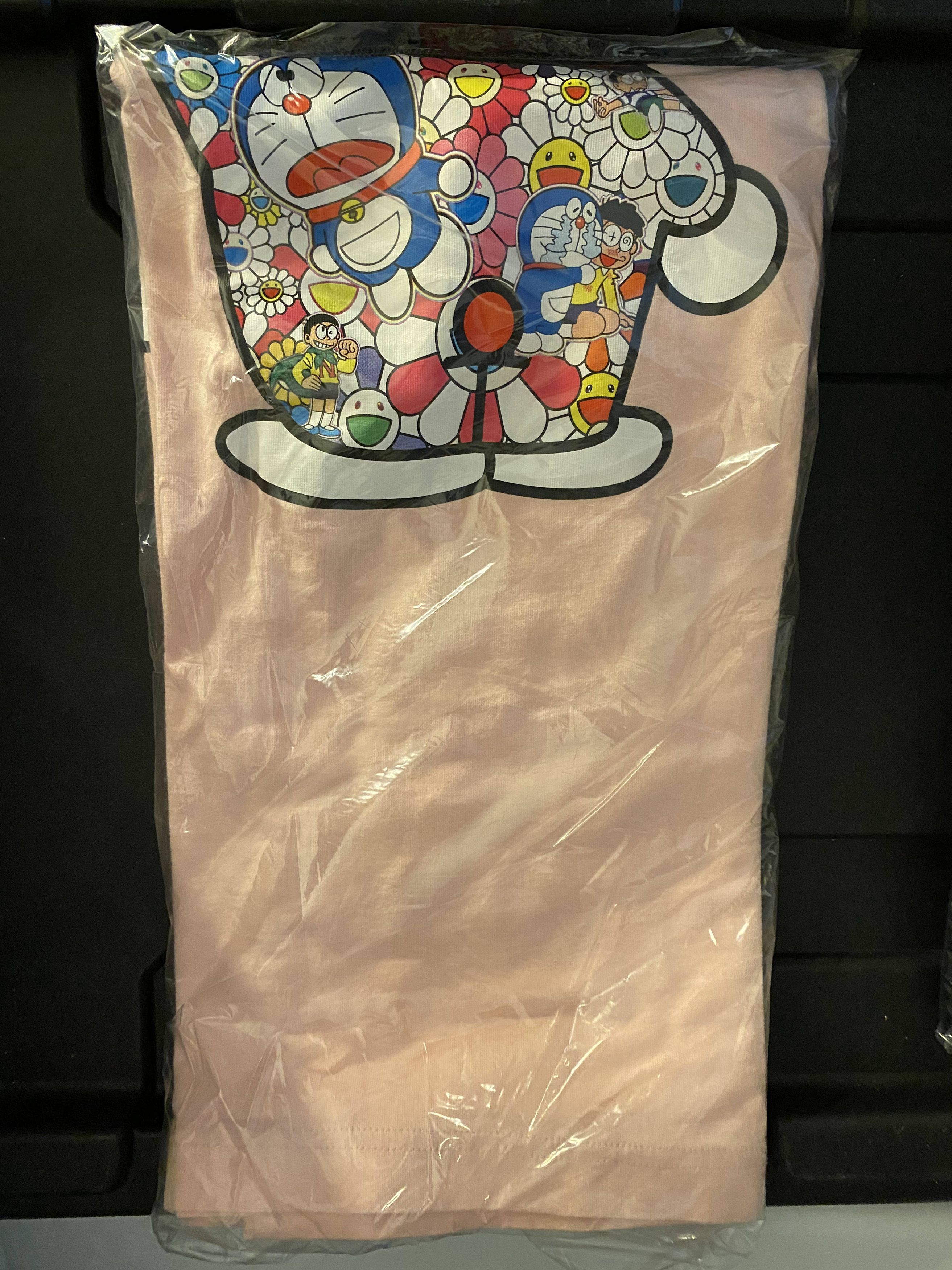 Takashi Murakami × Uniqlo Uniqlo X Takashi Murakami X Doraemon Tee Size Large Pink Size US L / EU 52-54 / 3 - 2 Thumbnail
