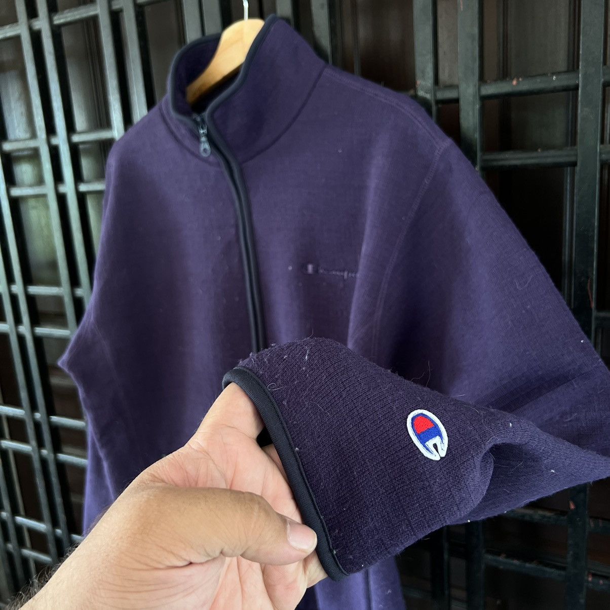 Champion VINTAGE CHAMPION FLEECE JACKET Size US L / EU 52-54 / 3 - 4 Thumbnail