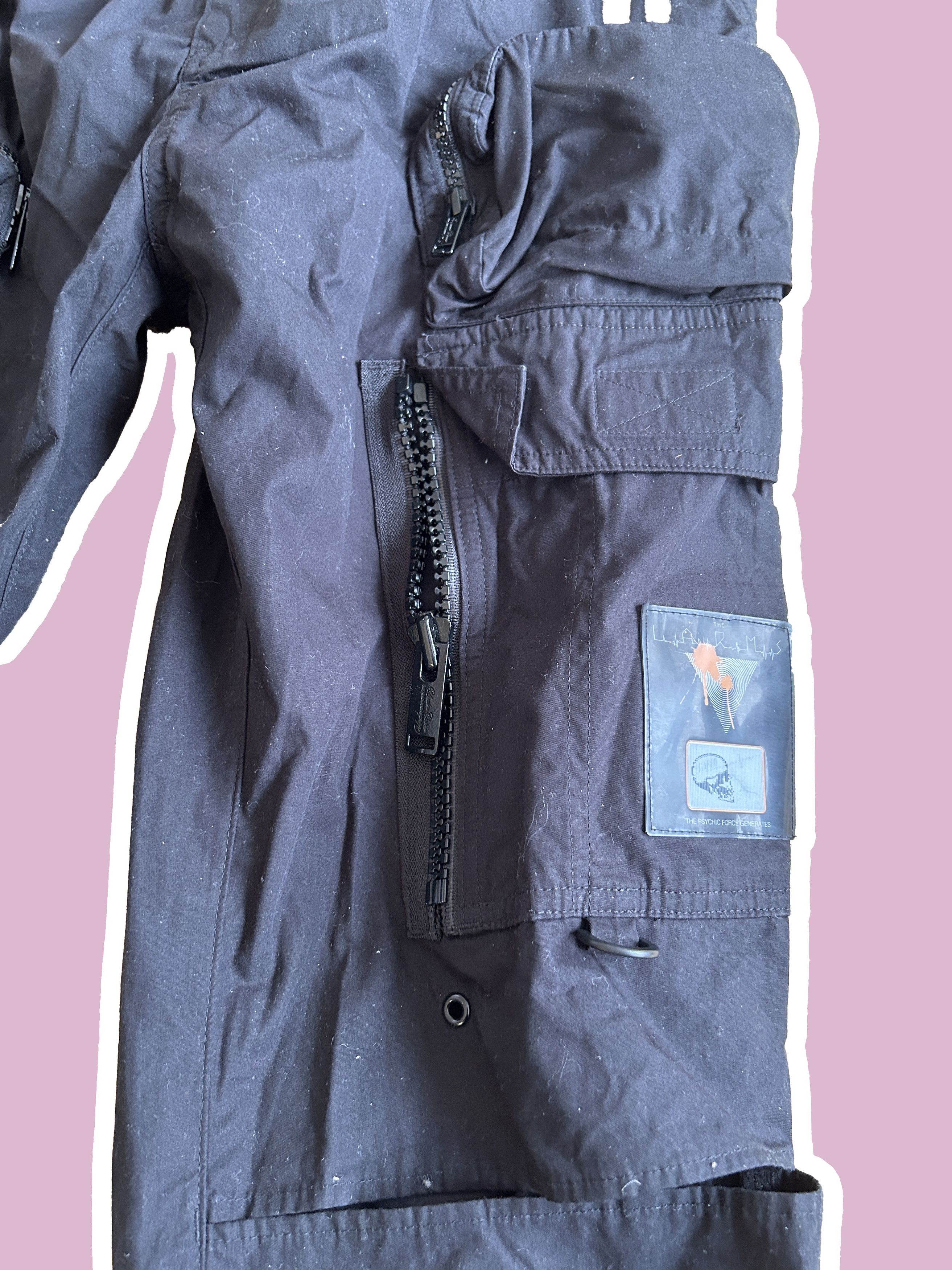 Undercover s/s 19 cargo pants black "the warrior" Utility pockets Size US 32 / EU 48 - 6 Thumbnail