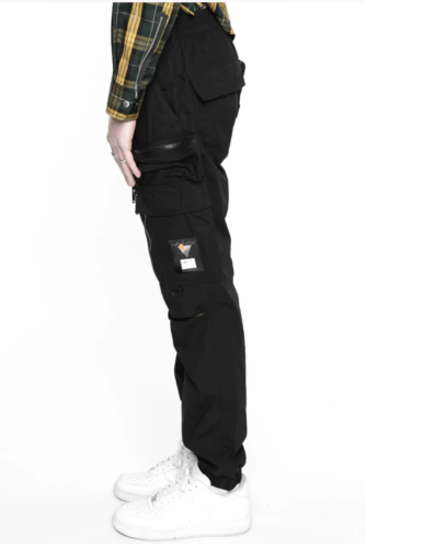 Undercover s/s 19 cargo pants black "the warrior" Utility pockets Size US 32 / EU 48 - 2 Thumbnail