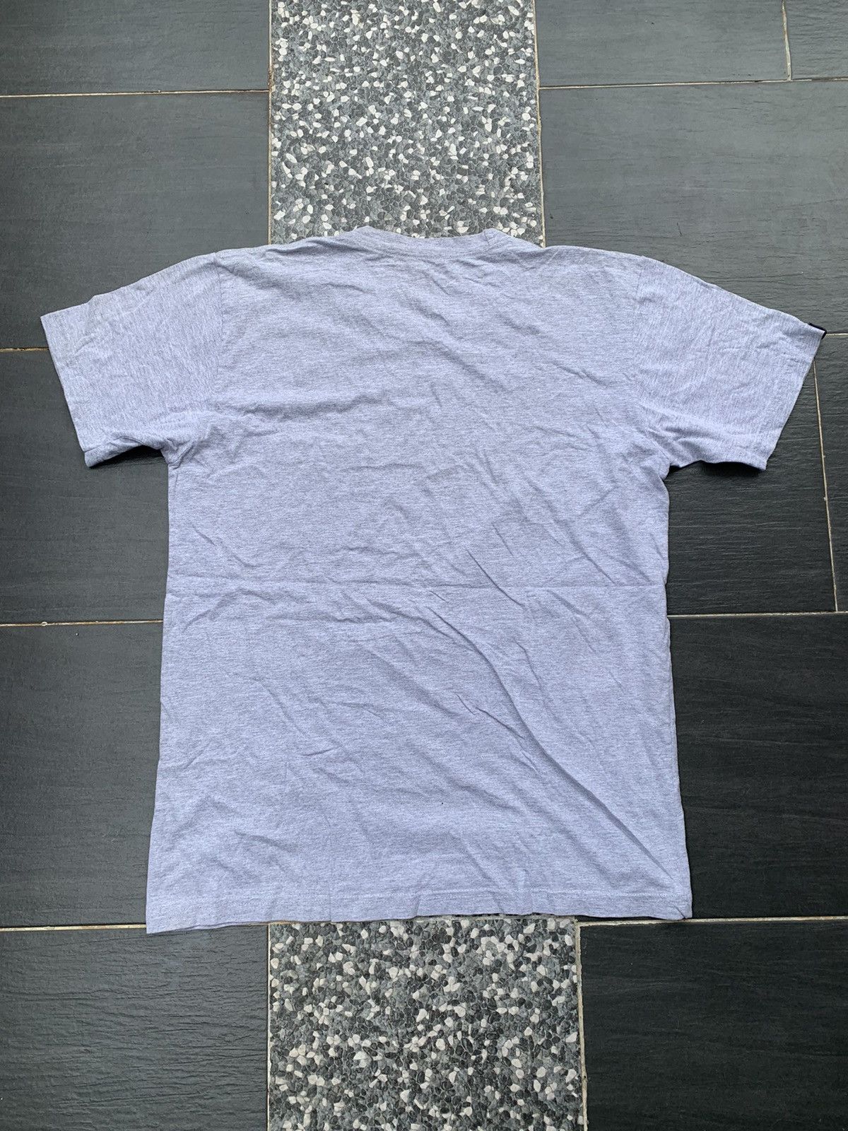 Vintage Vintage Royal Skateboarding T- Shirt Size US M / EU 48-50 / 2 - 6 Thumbnail