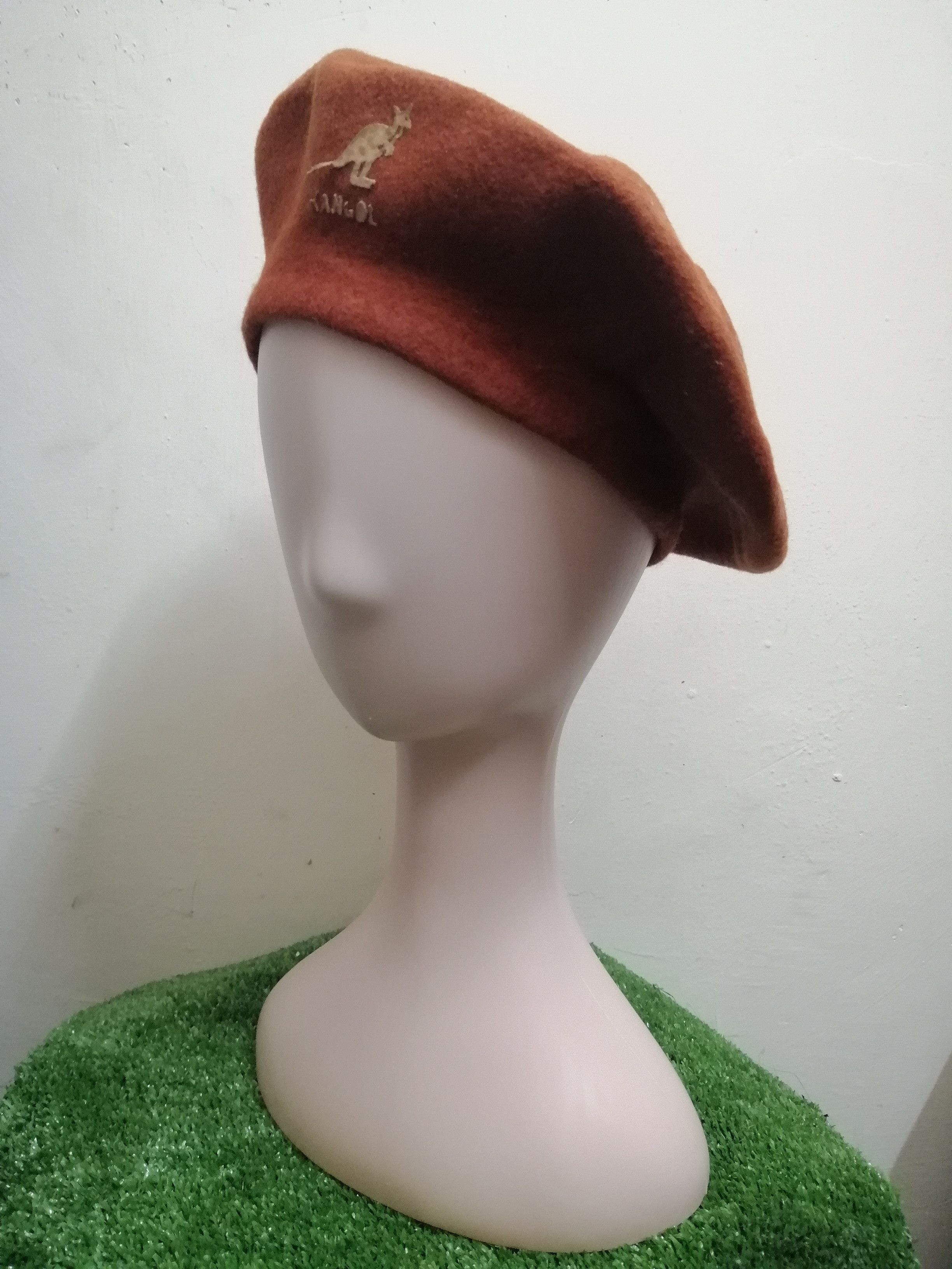 Kangol Vintage Beret Kangol Size ONE SIZE - 1 Thumbnail