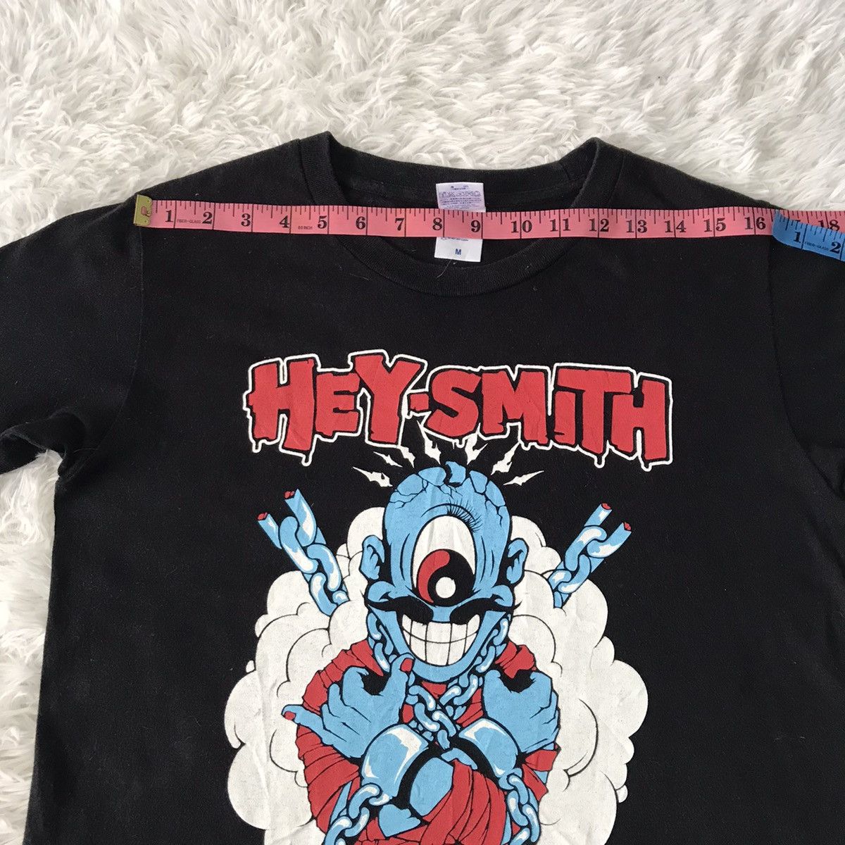 Band Tees Hey Smith Limited Freedom Tour 2011 tshirt Size US M / EU 48-50 / 2 - 16 Thumbnail